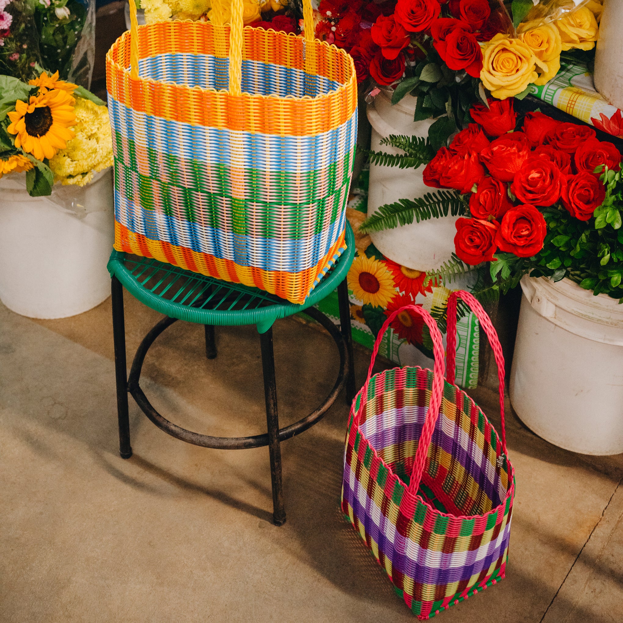 Rayas Multi-Colored Recycled Plastic Basket Bag - Loco Rosa - Image 2