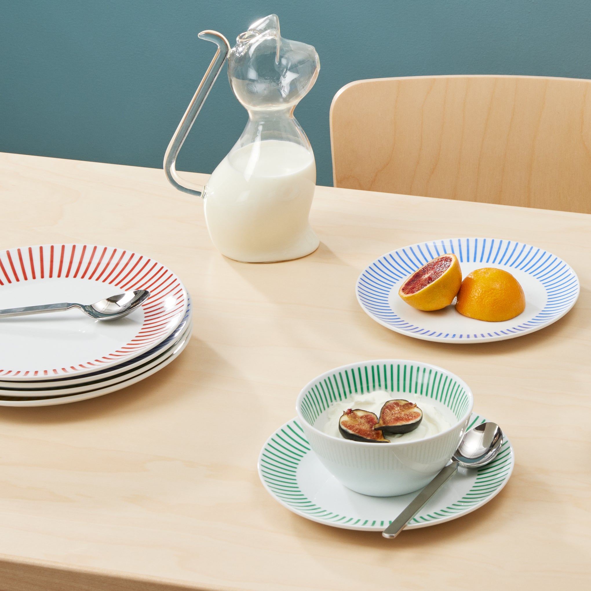 Bodum Jazz Porcelain Dinnerware - Set of 16 - Image 7