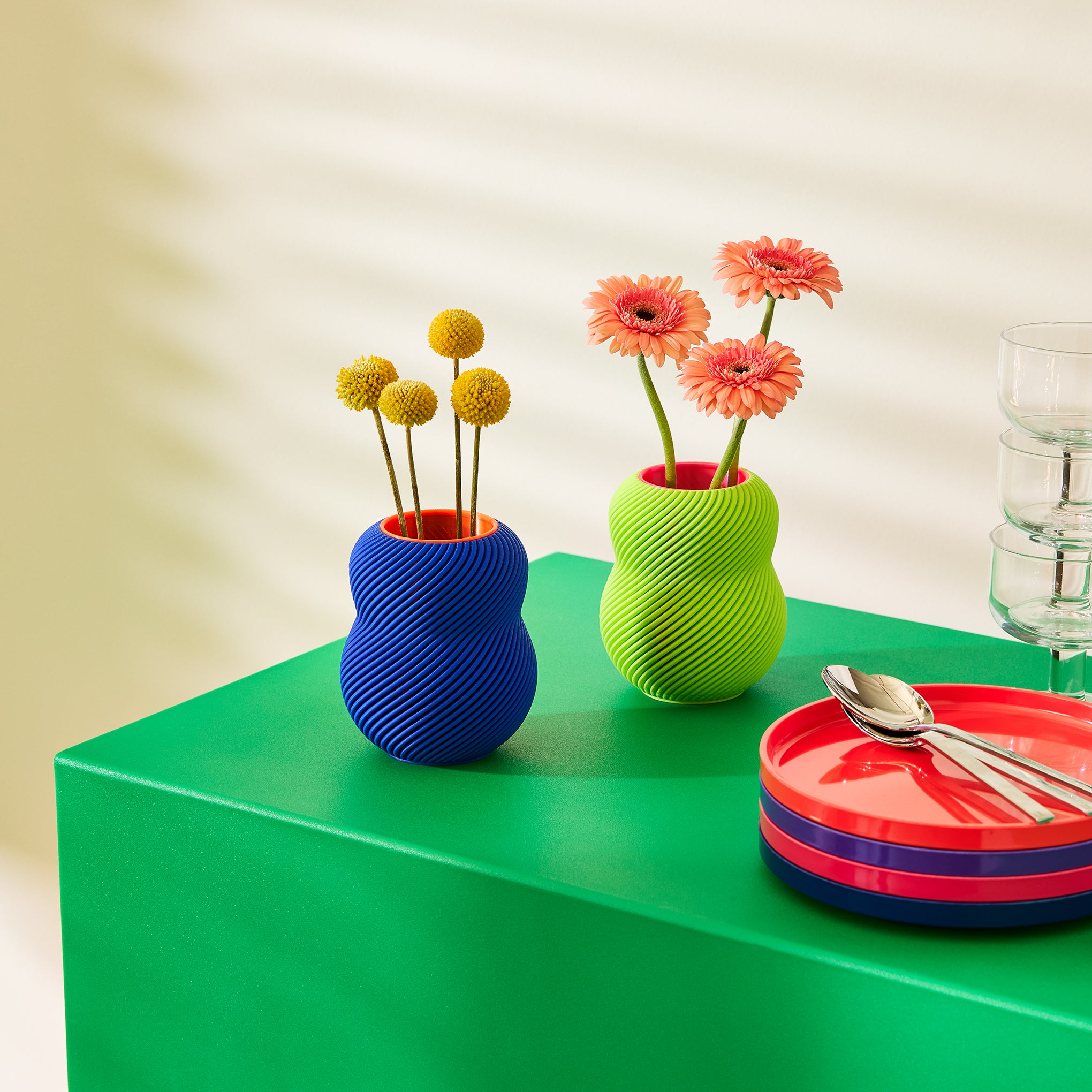 Bloom 3D-Printed Vase - Electric Blue/ Neon Orange - Image 2