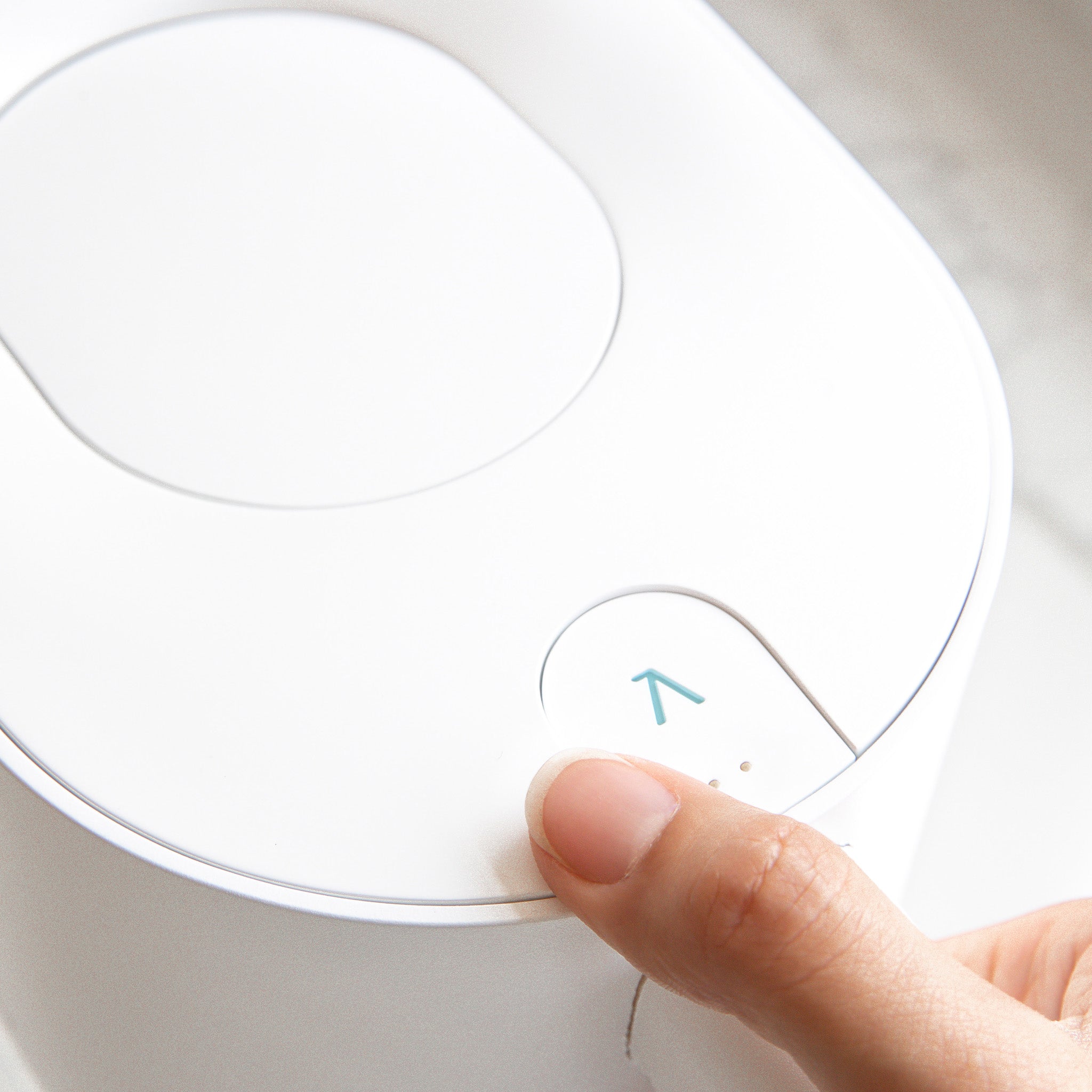 LARQ UV Purifying Pitcher - Granite White - Image 13