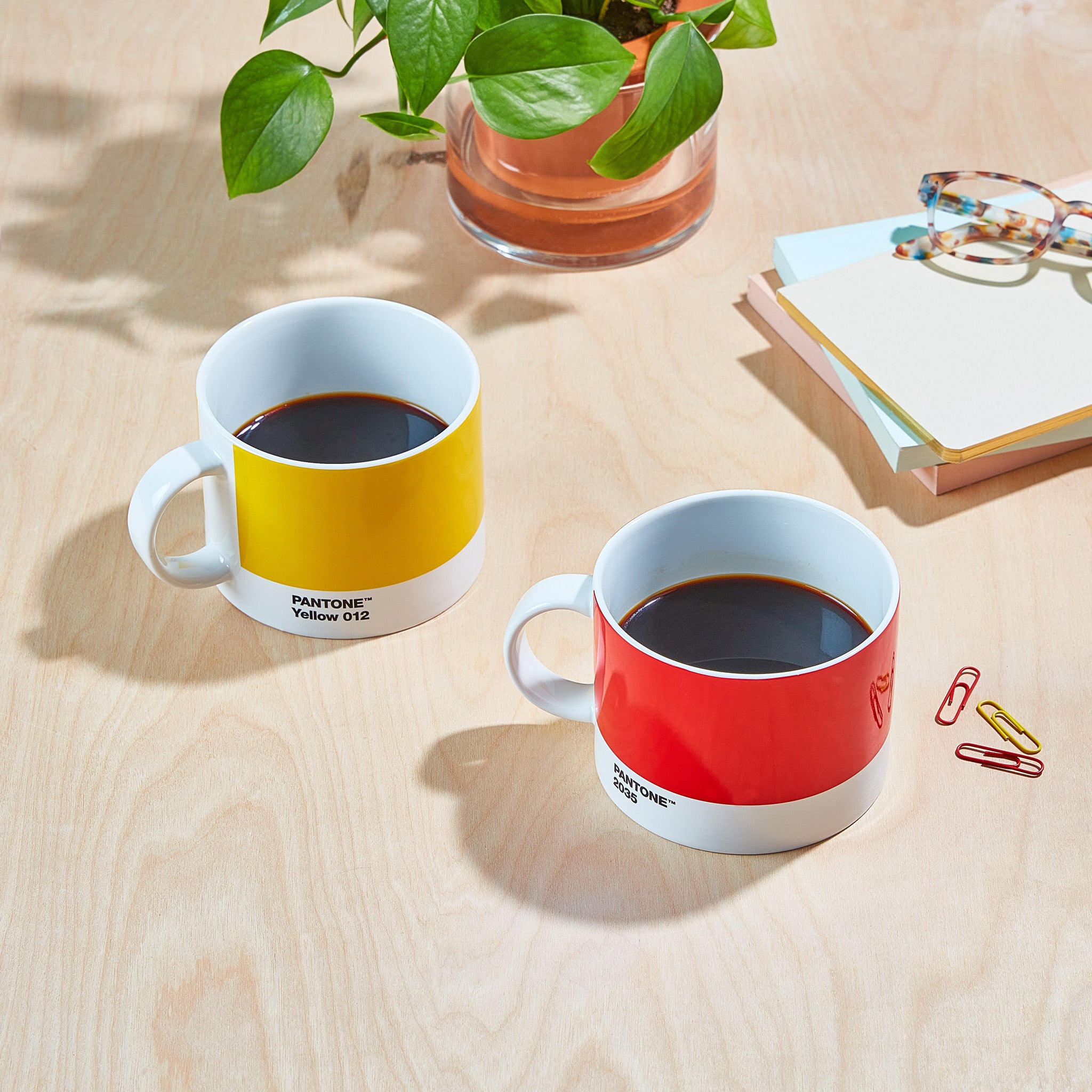 Pantone Wide Tea Cup - Red - Image 14