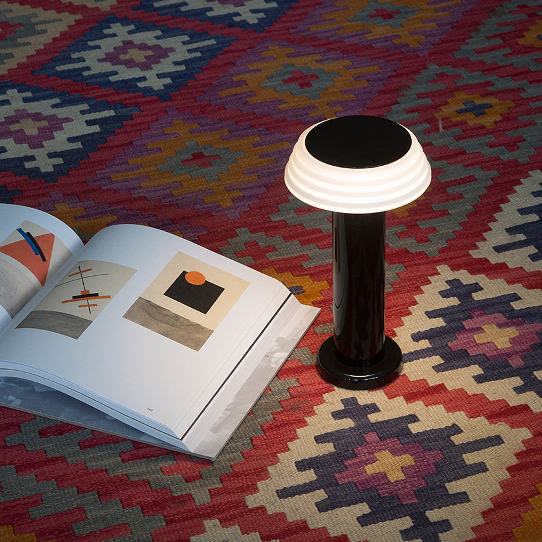 SOWDEN PL1 Portable Lamp - Red/ Yellow - Image 11