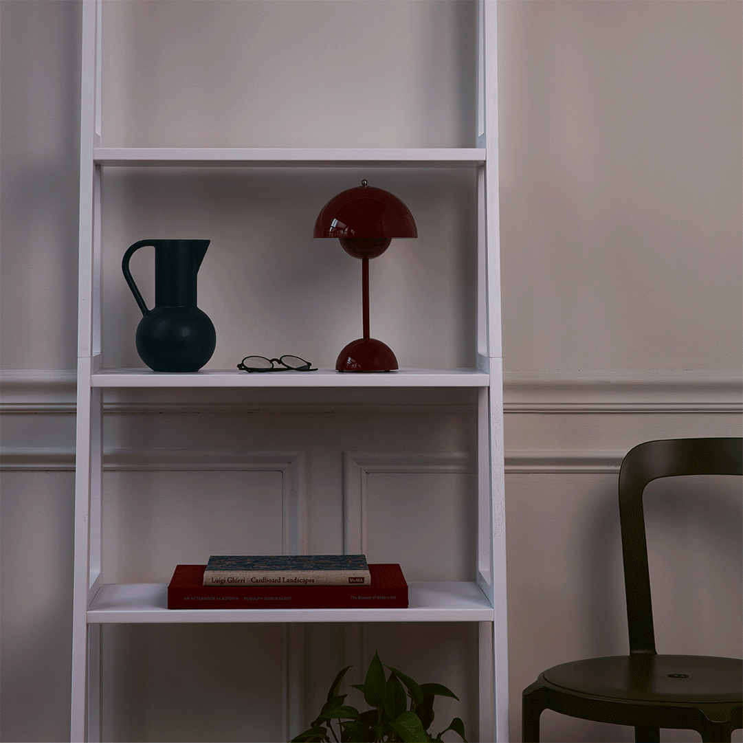 Flowerpot VP9 LED Portable Lamp - Signal Green - Image 23