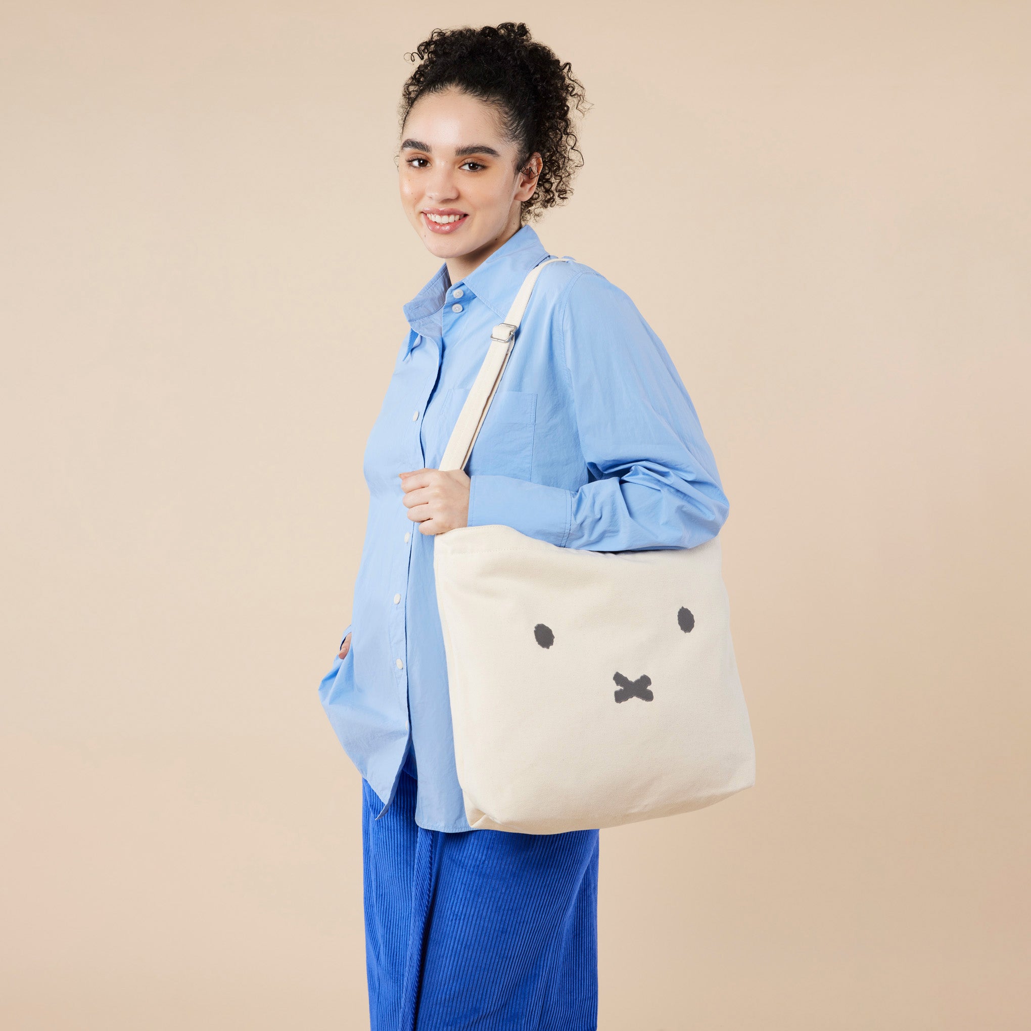 Miffy Baggu Recycled Cotton Horizontal Zip Duck Bag - Image 4