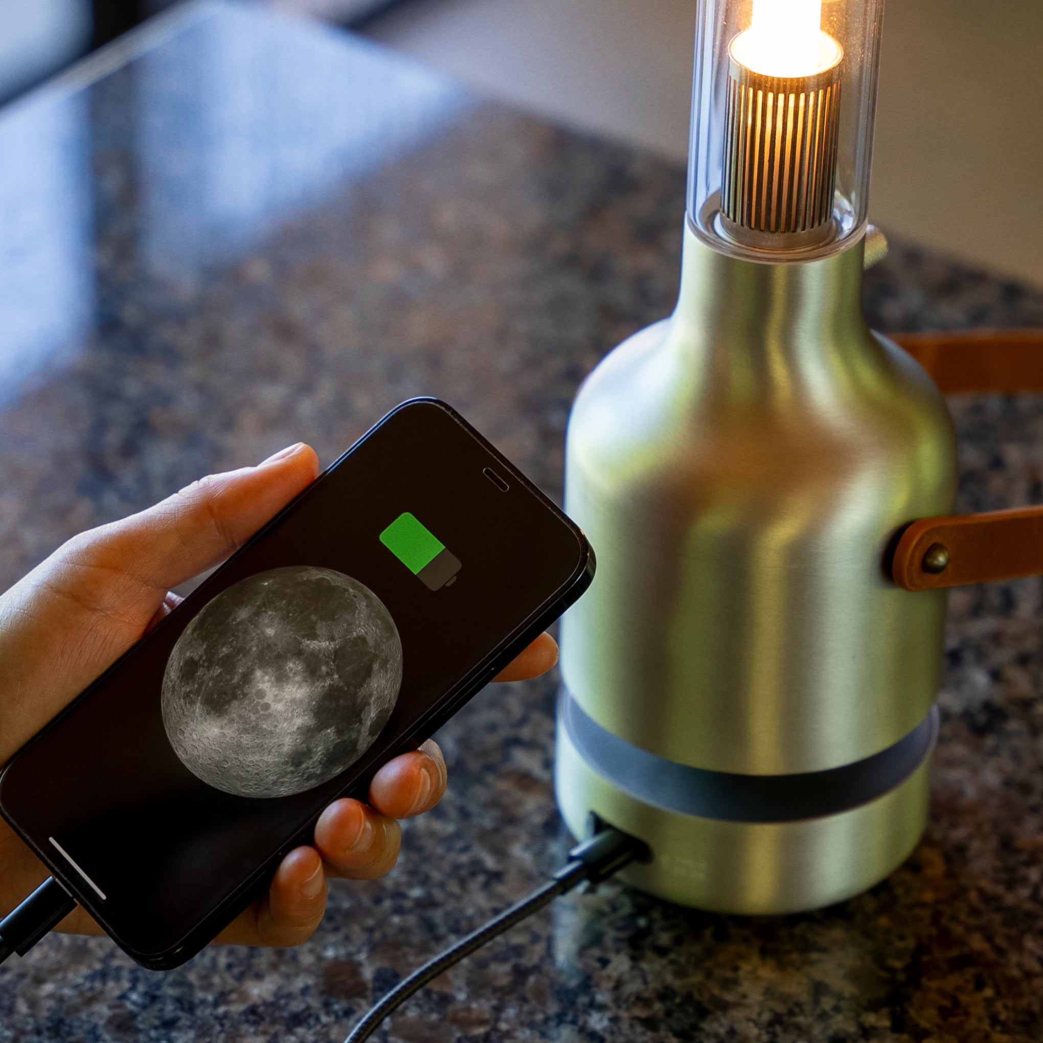 Ultima Portable Lantern Speaker - Image 4