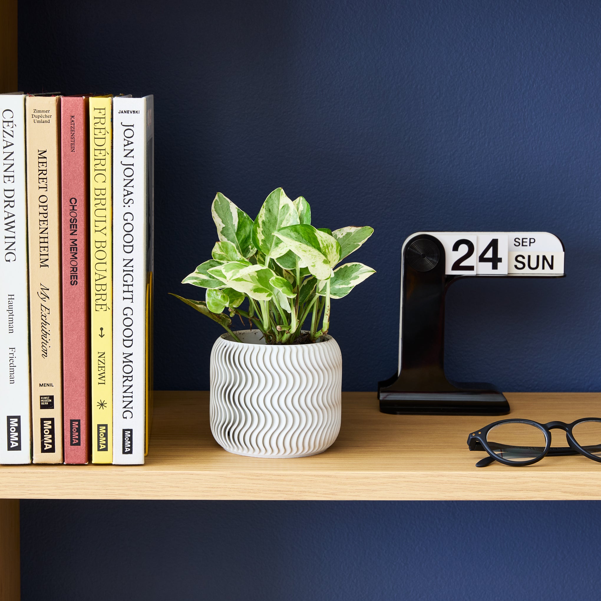 Wavy Pine 3D-Printed Planter - White - Image 3