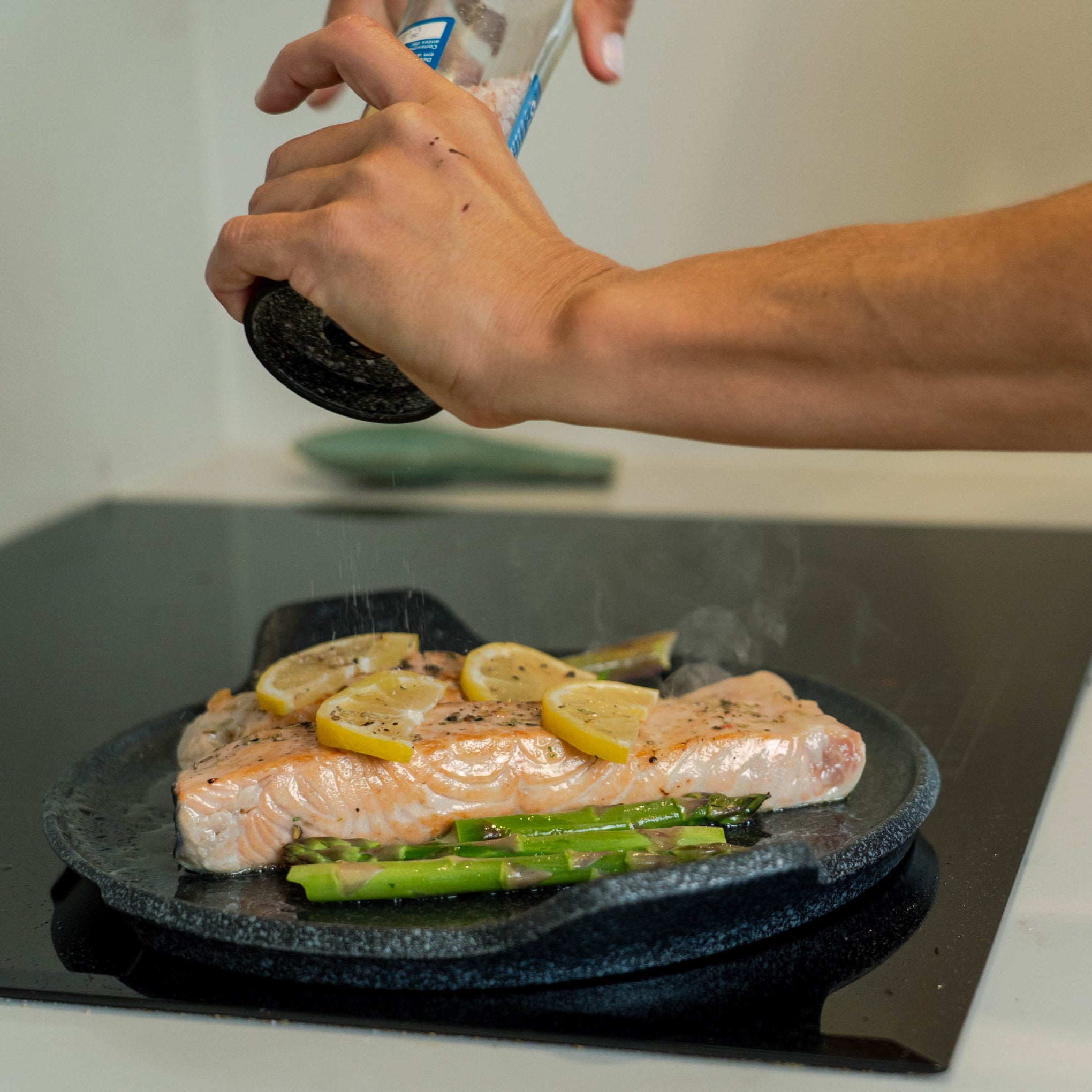 Pirotech Cookware - Set of 2 - Casserole Pot & Mini Grill - Image 6