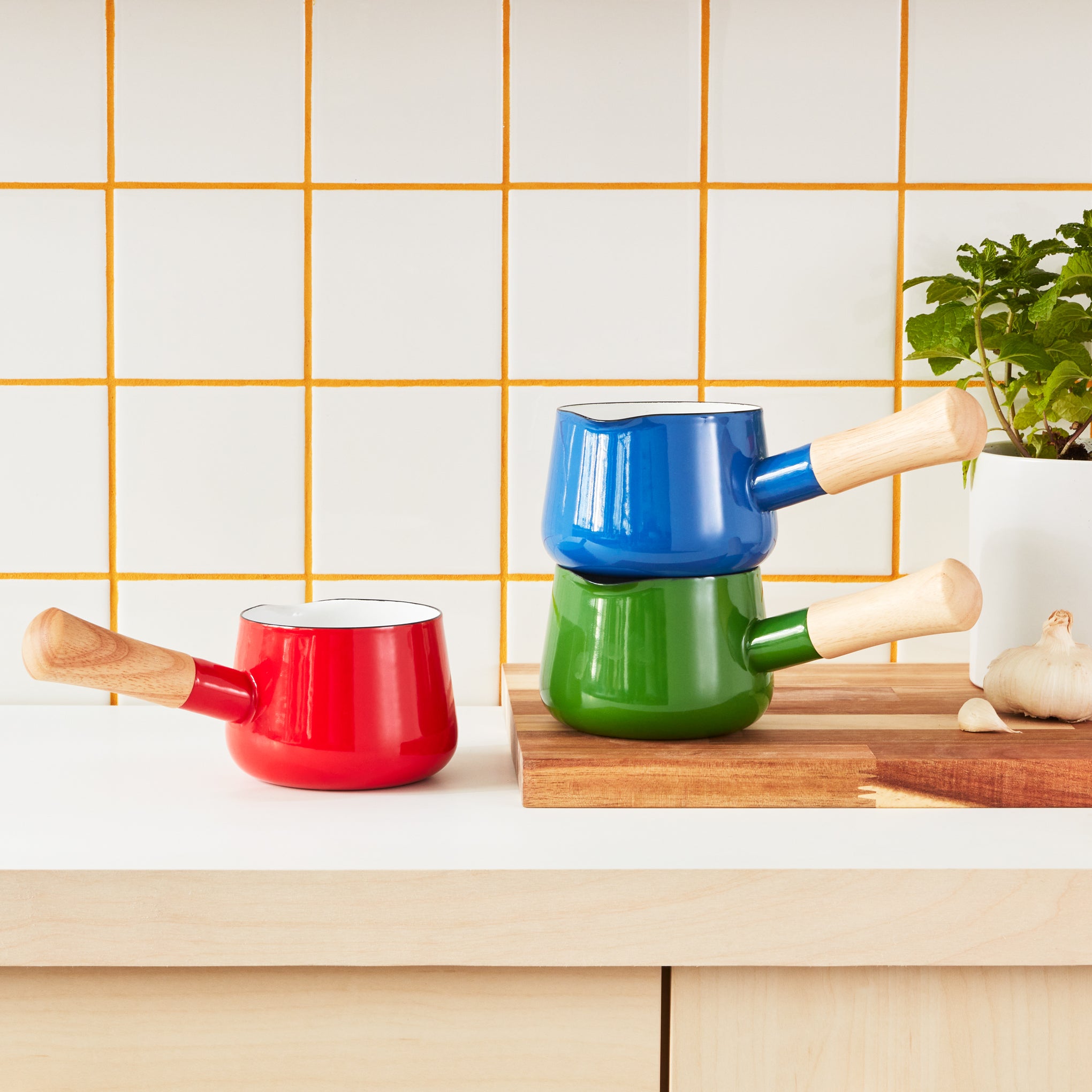 Porcelain Enamel Milk Pan - Red - Image 5