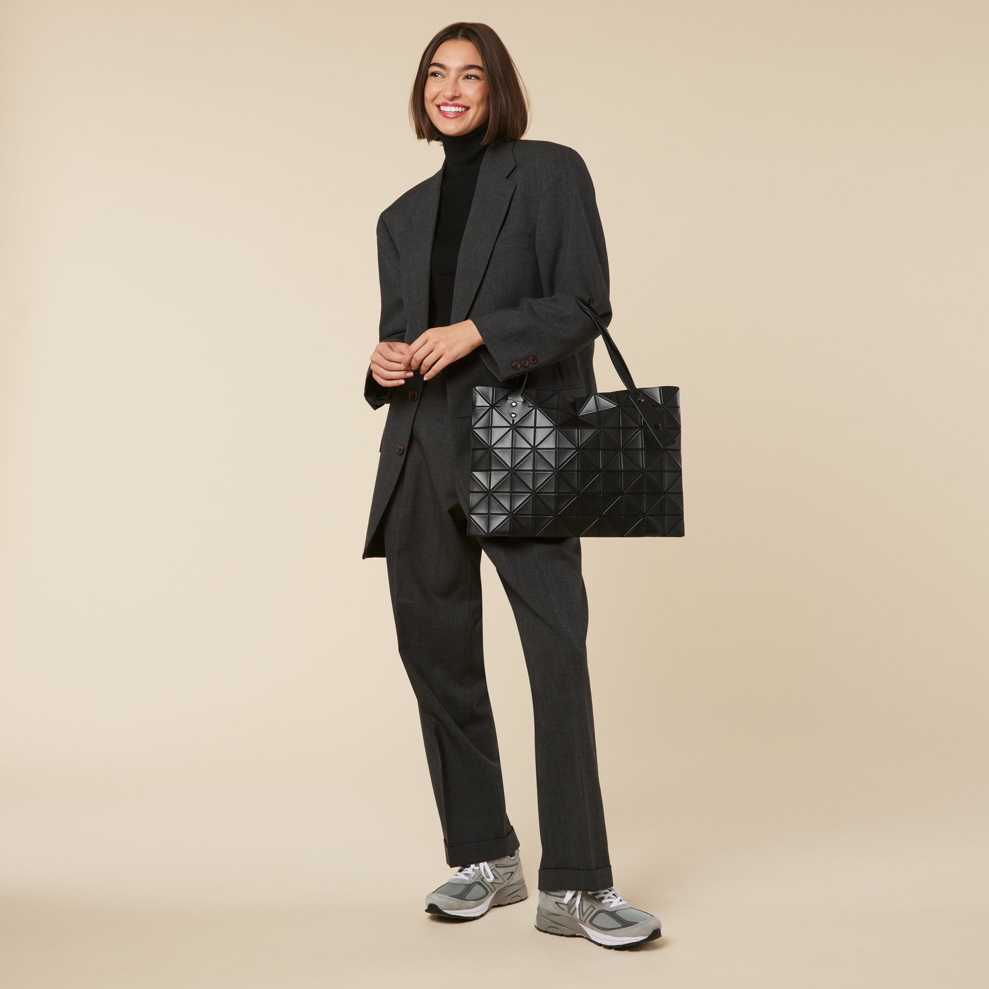 BAO BAO ISSEY MIYAKE Rock Matte Shoulder Bag - Image 4