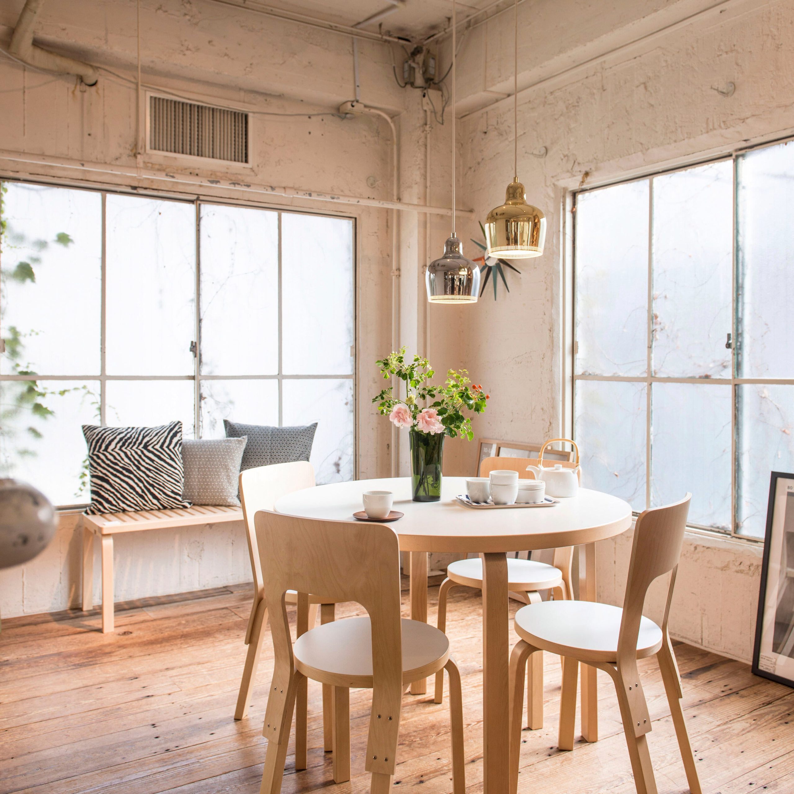 Artek Aalto Golden Bell A330S Pendant Light - Chrome - Image 3