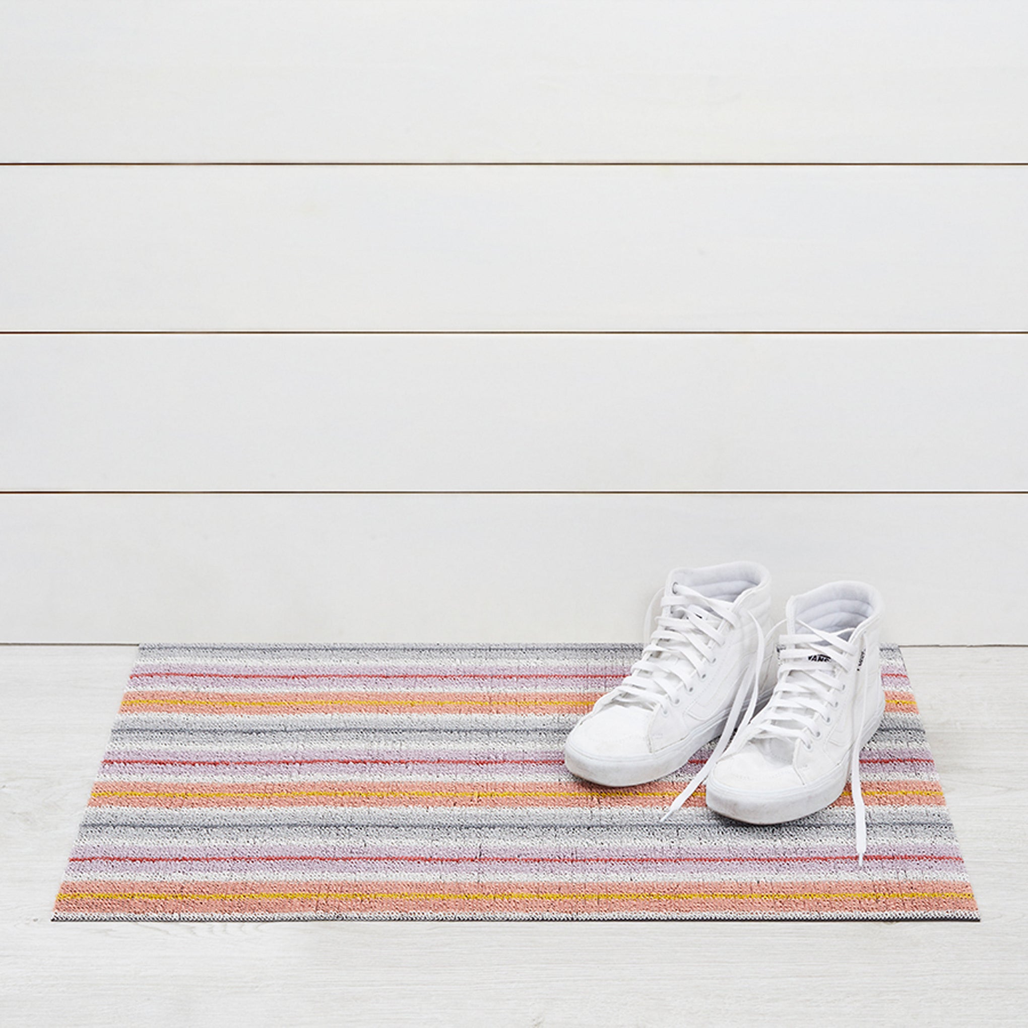 Chilewich Ribbon Stripe Shag Floor Mat - Bon Bon - Image 5