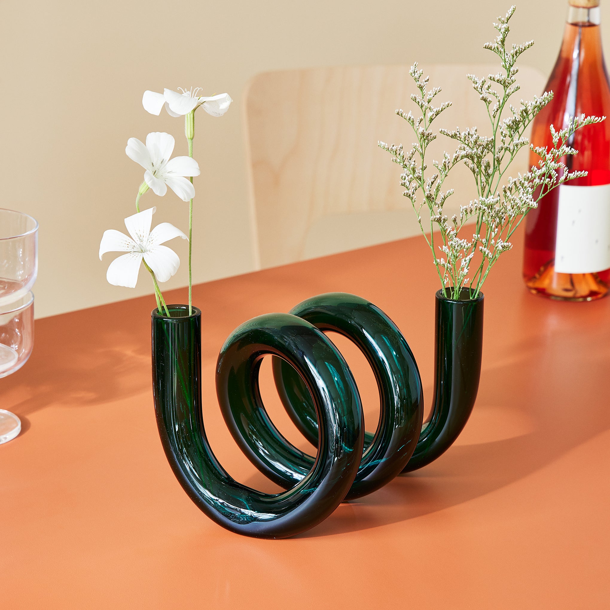 Curly Glass Vase - Image 5