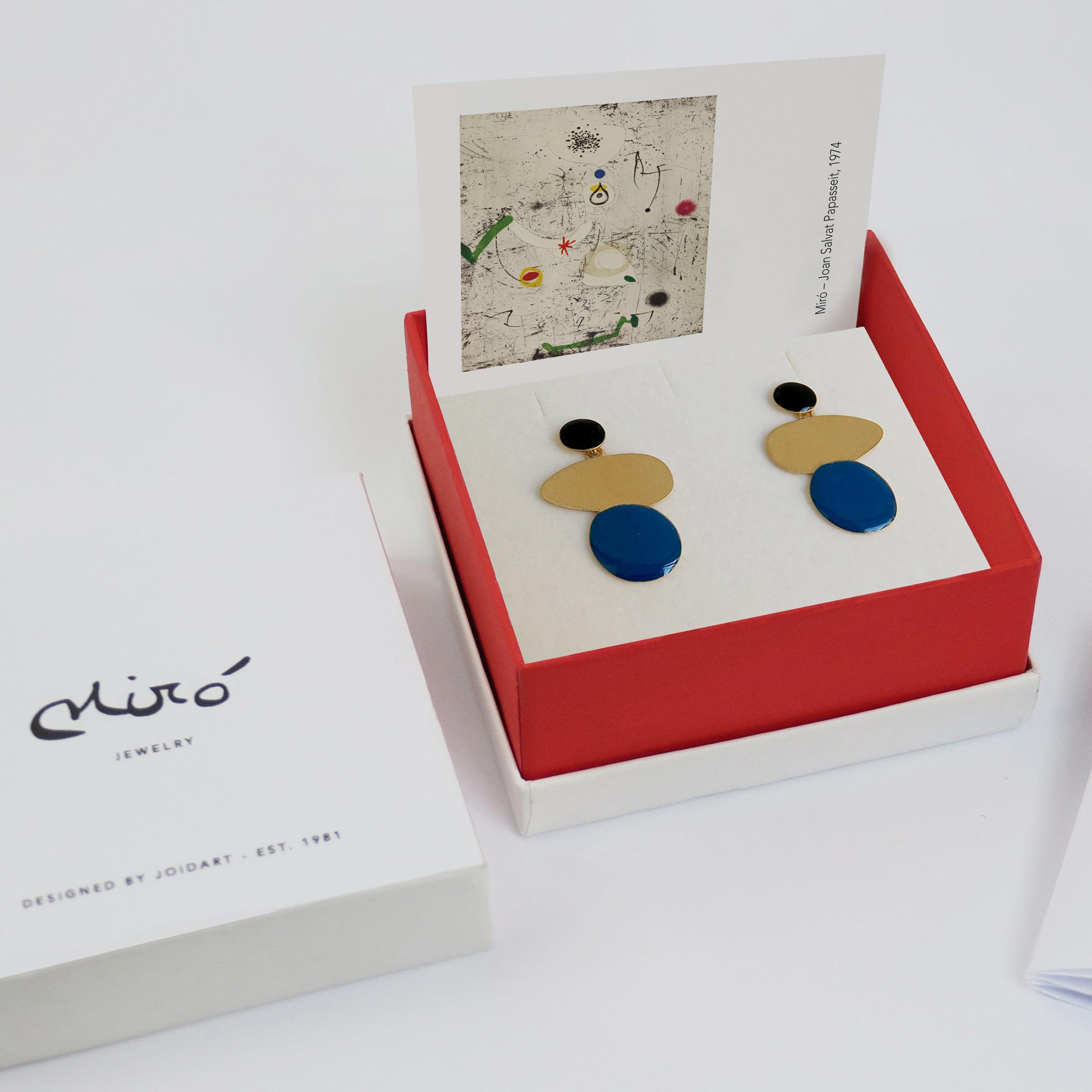 Joan Miró Gold-Plated Linear Dots Earrings - Image 4