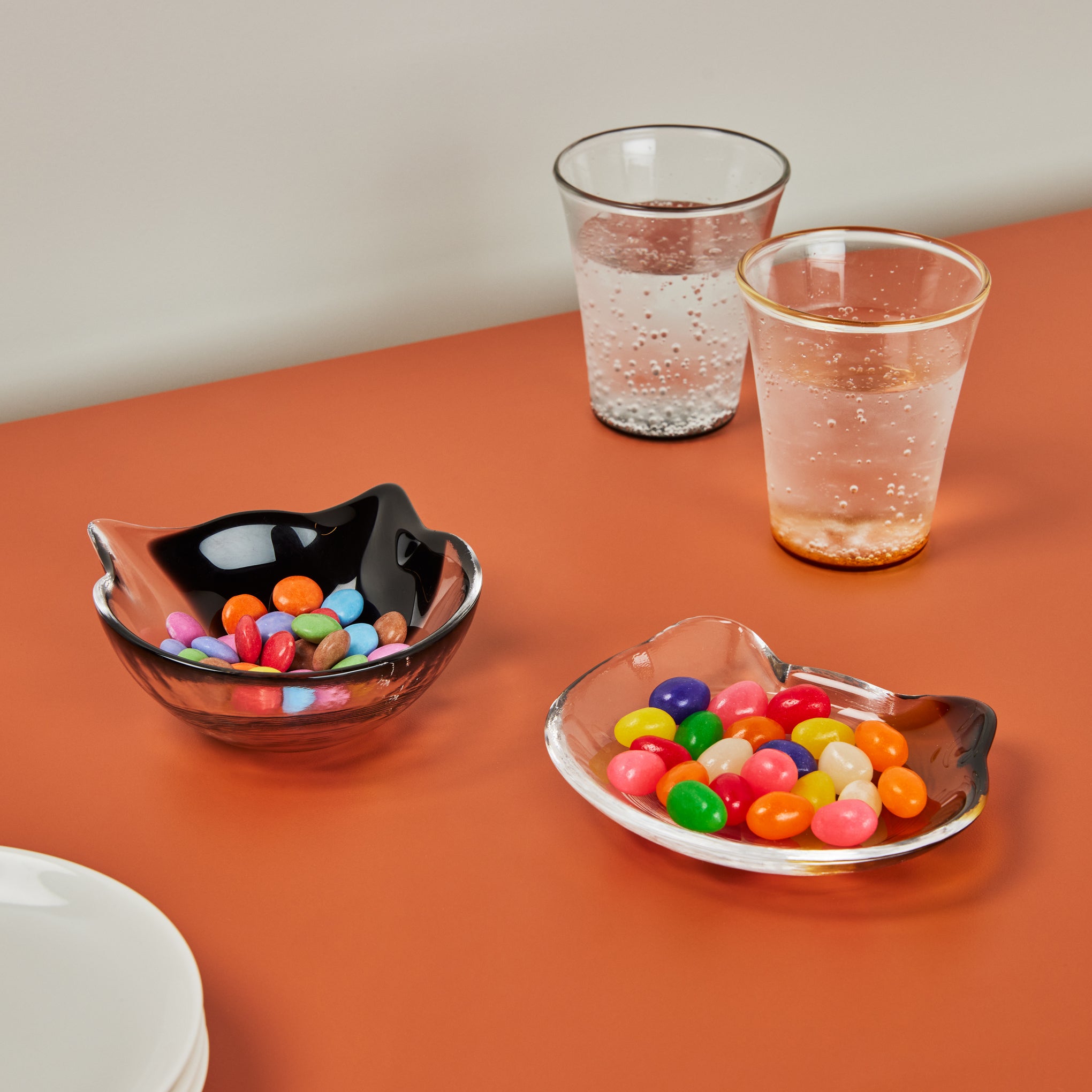 Glass Cat Face Dish - Black - Image 4