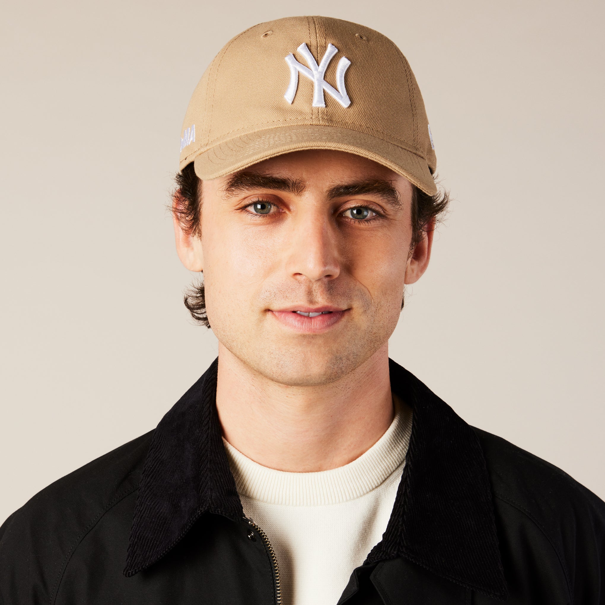 MoMA NY Yankees Adjustable Baseball Cap - Camel - Image 2