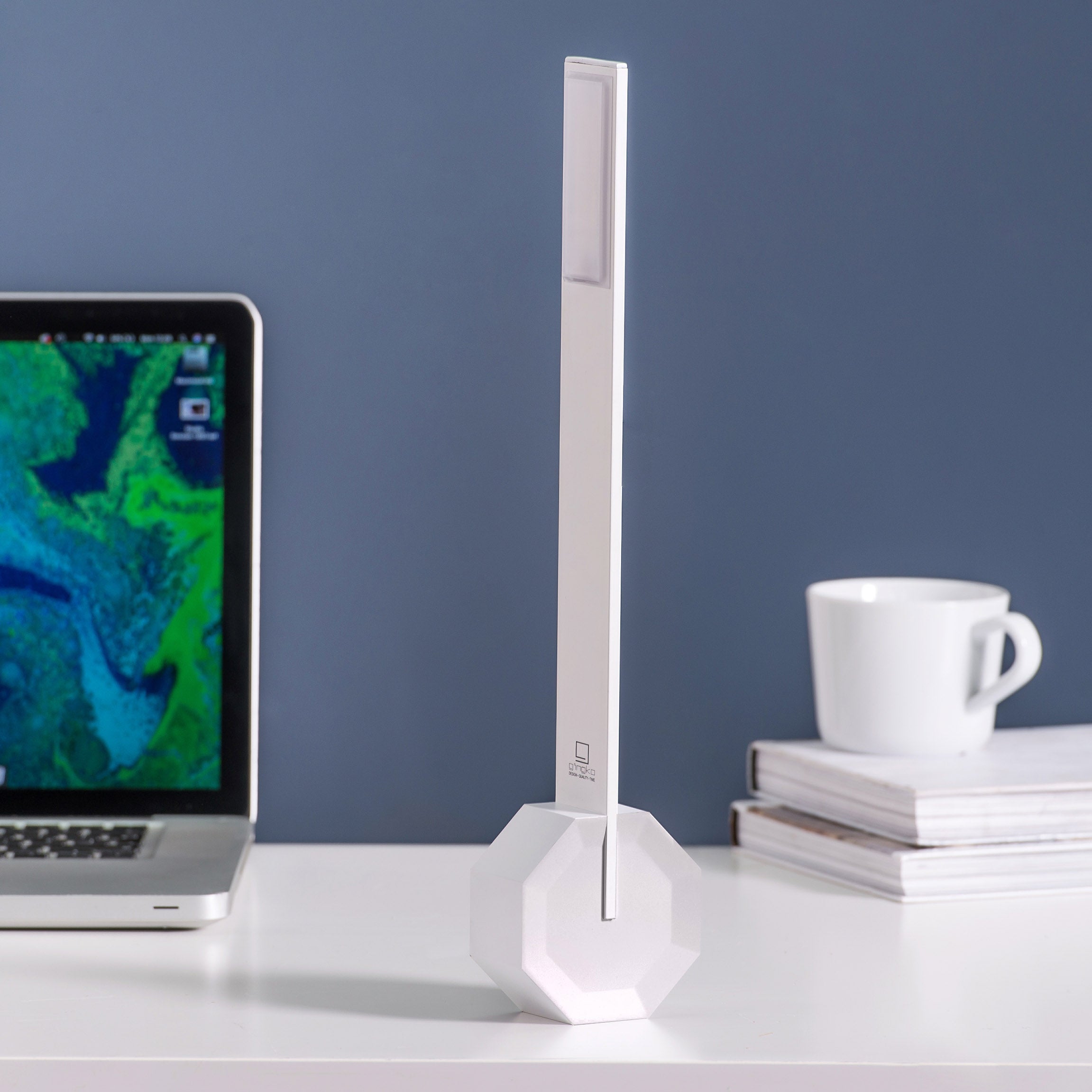 Octagon Portable Desk Light - White - Image 4