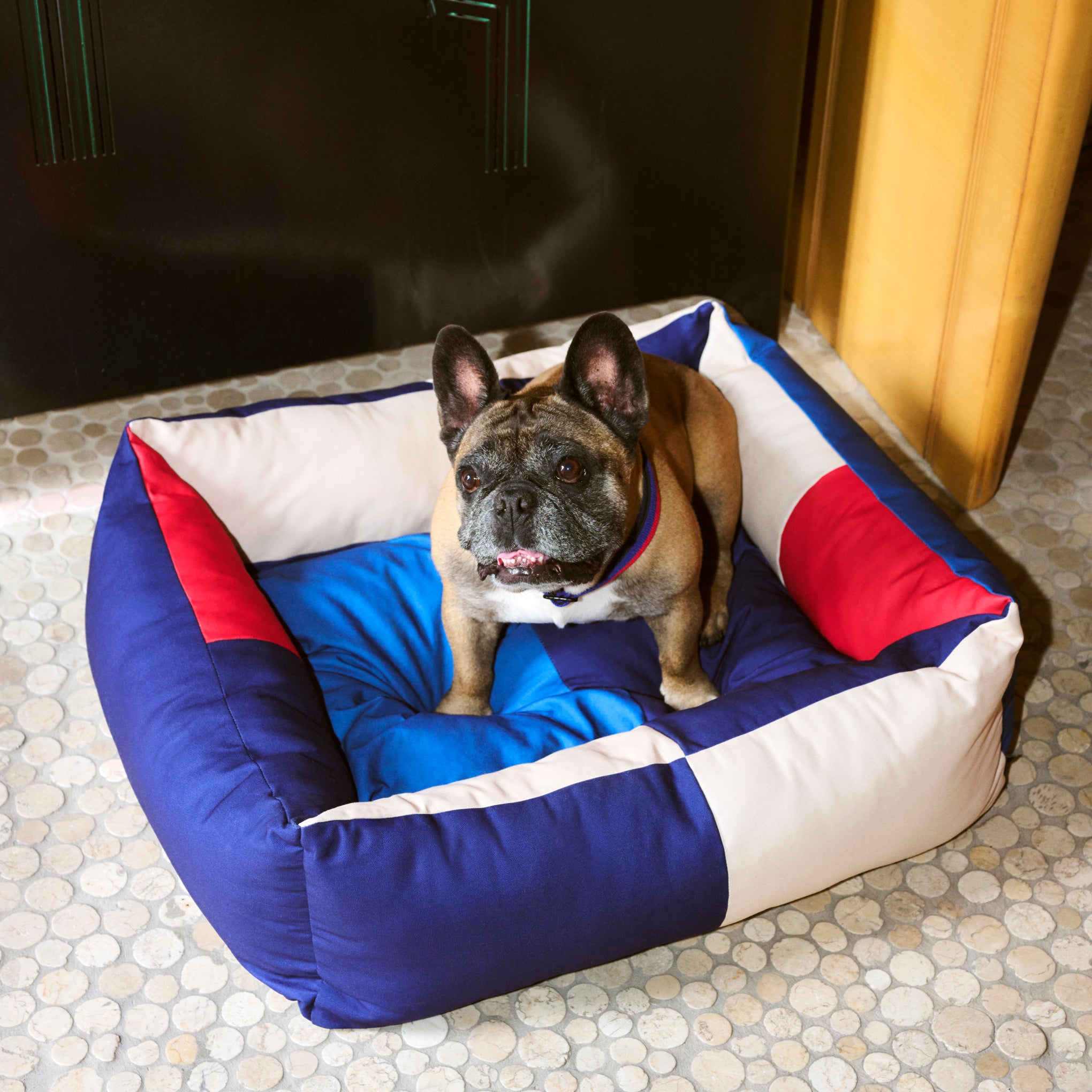 HAY Dog Bed in Recycled Polyester - Red/ Blue - Image 6