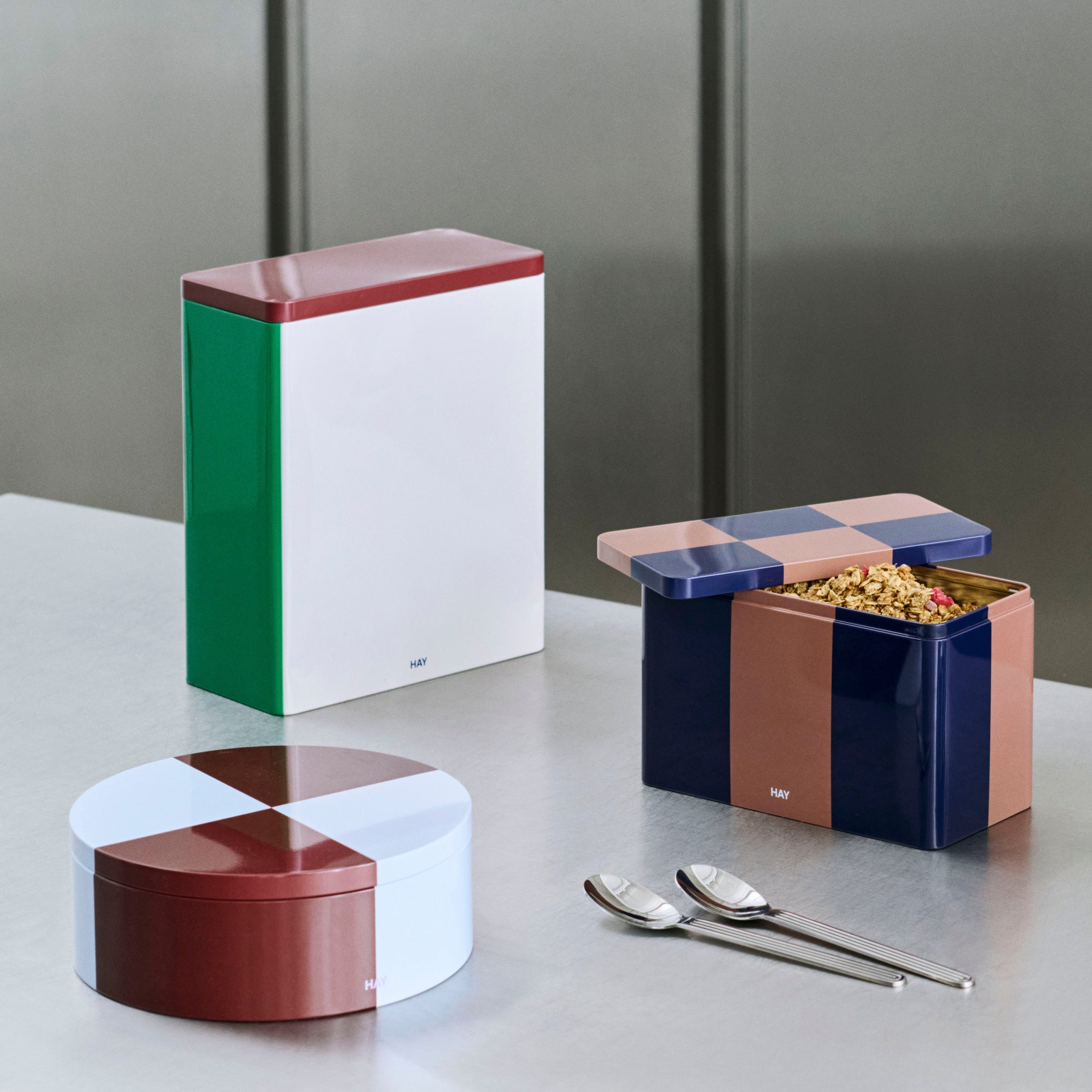 HAY Tin Container - Off White/ Burgundy/ Green - Image 2