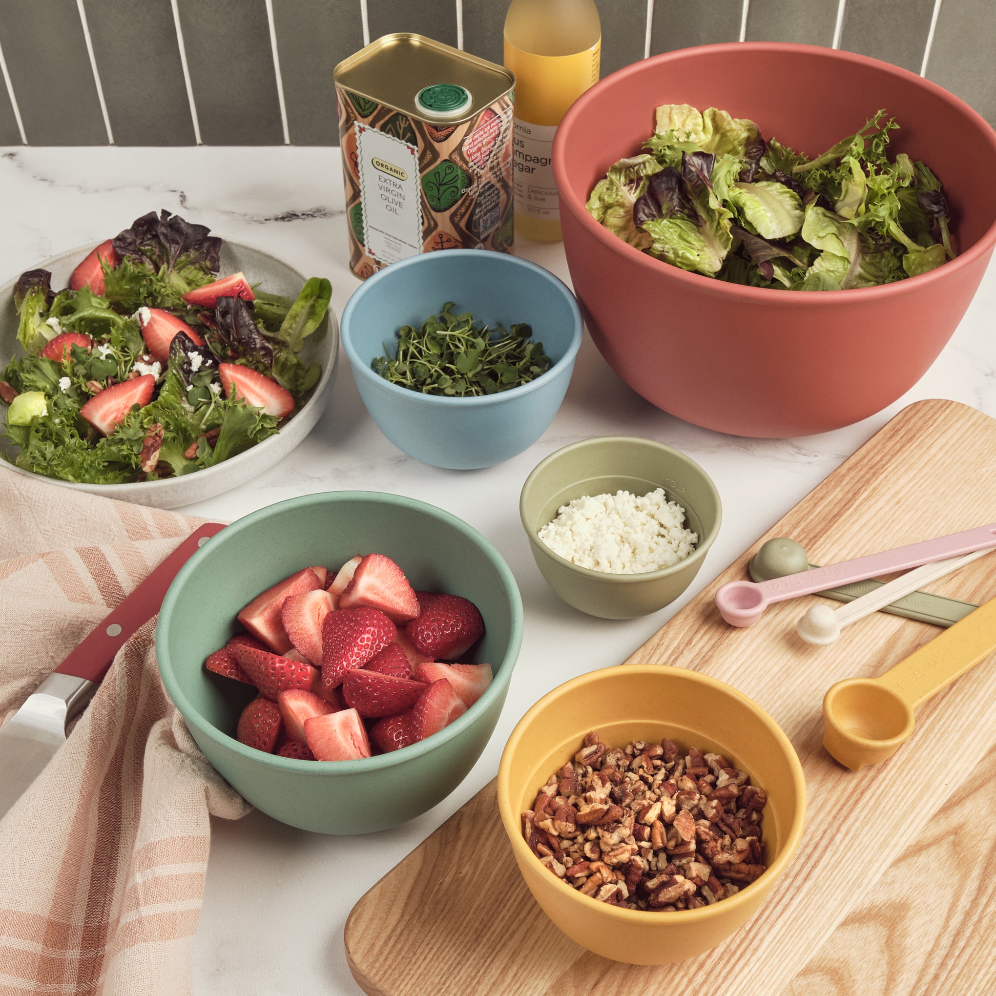 Plant-Based Astrik Plastic Nesting Bowls - Set of 5 - Image 3