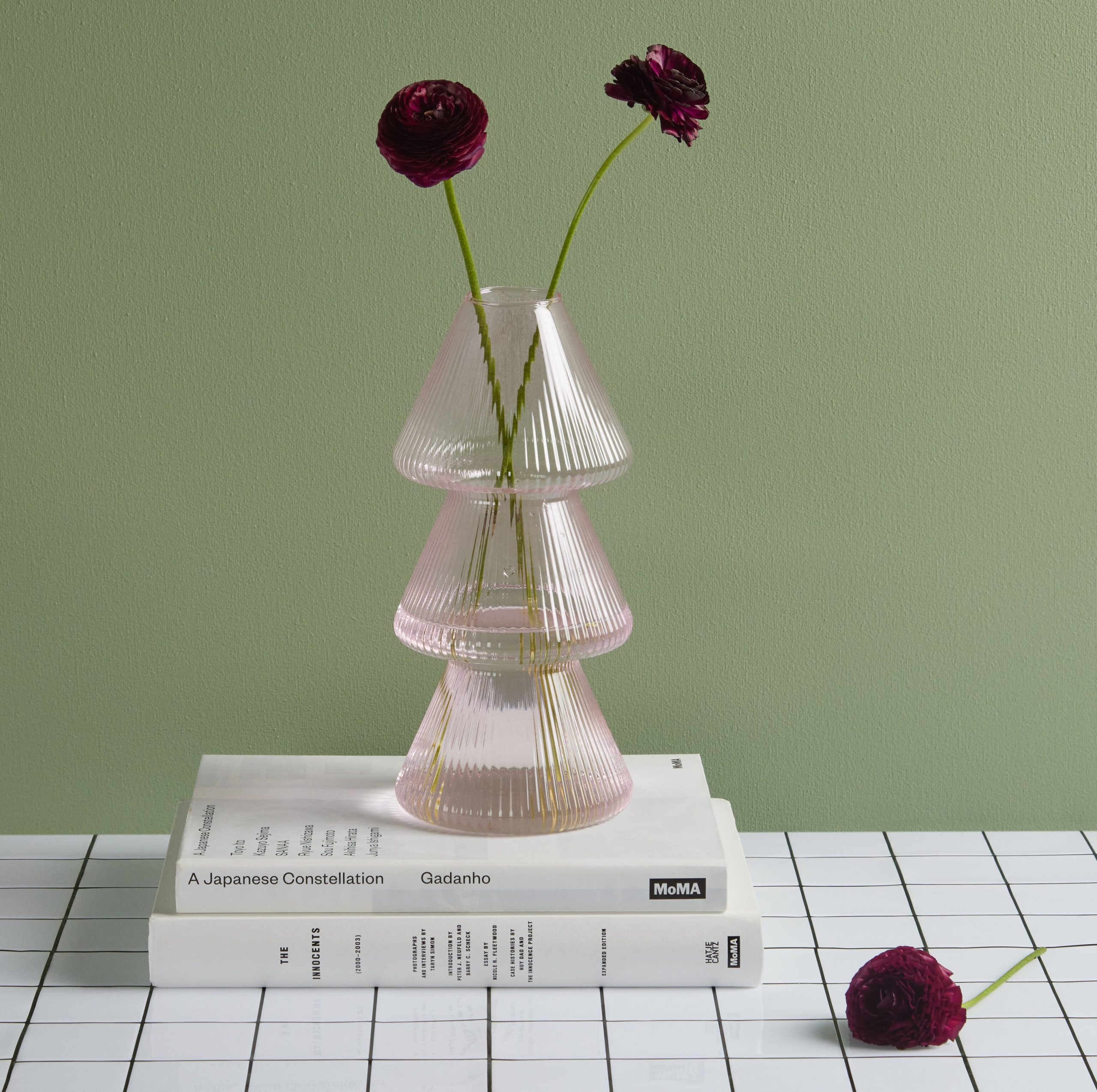 Oorun Didun Glass Vase by Yinka Ilori - Image 2