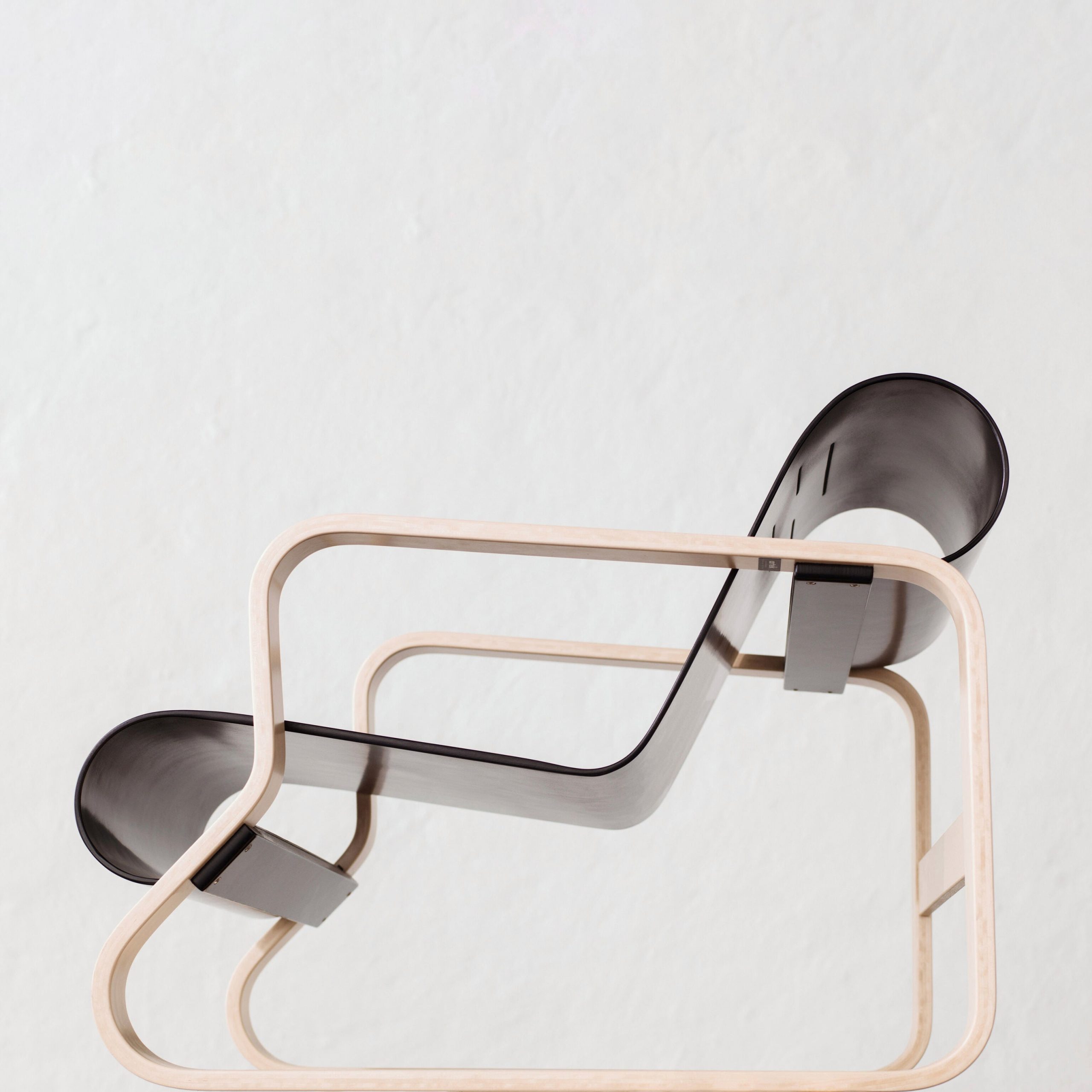 Artek Aalto Armchair 41 Paimio - Black - Image 5