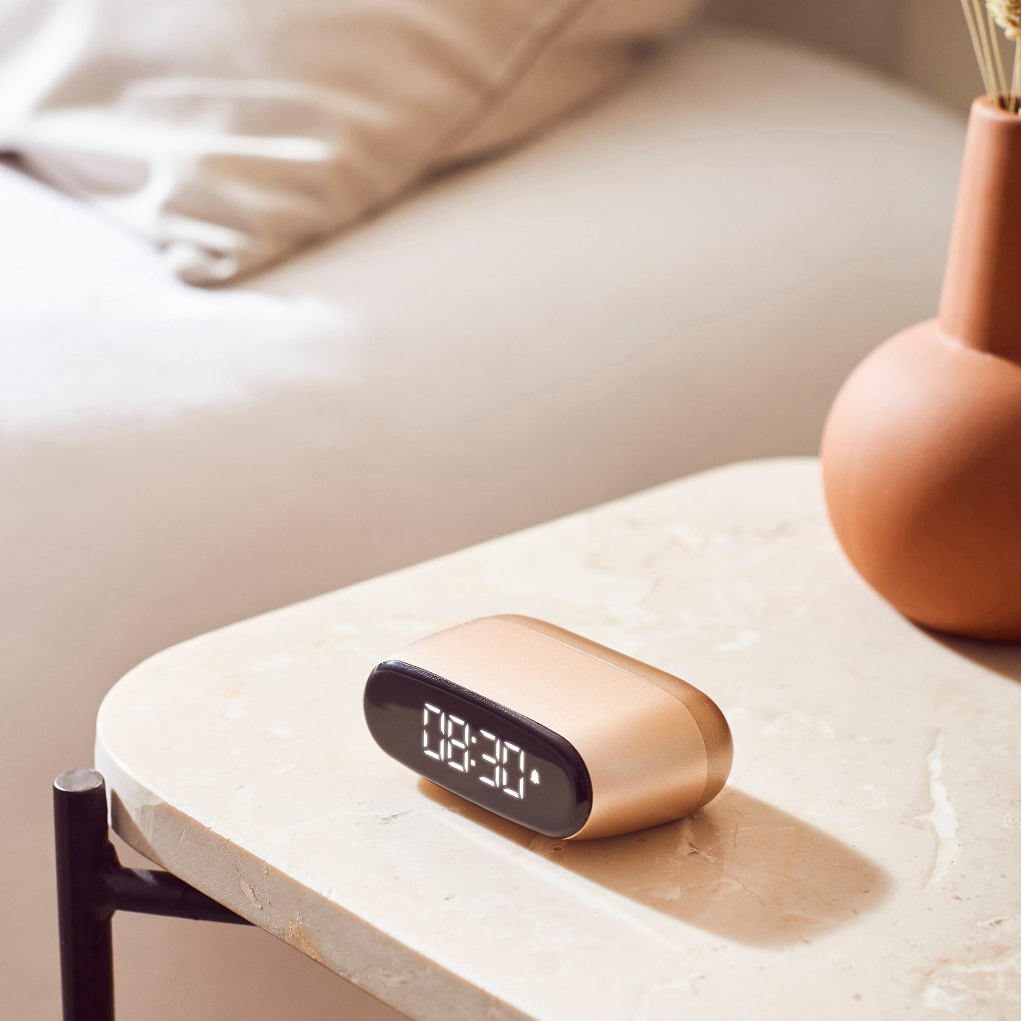 Lexon Minut Alarm Clock - Gold - Image 7