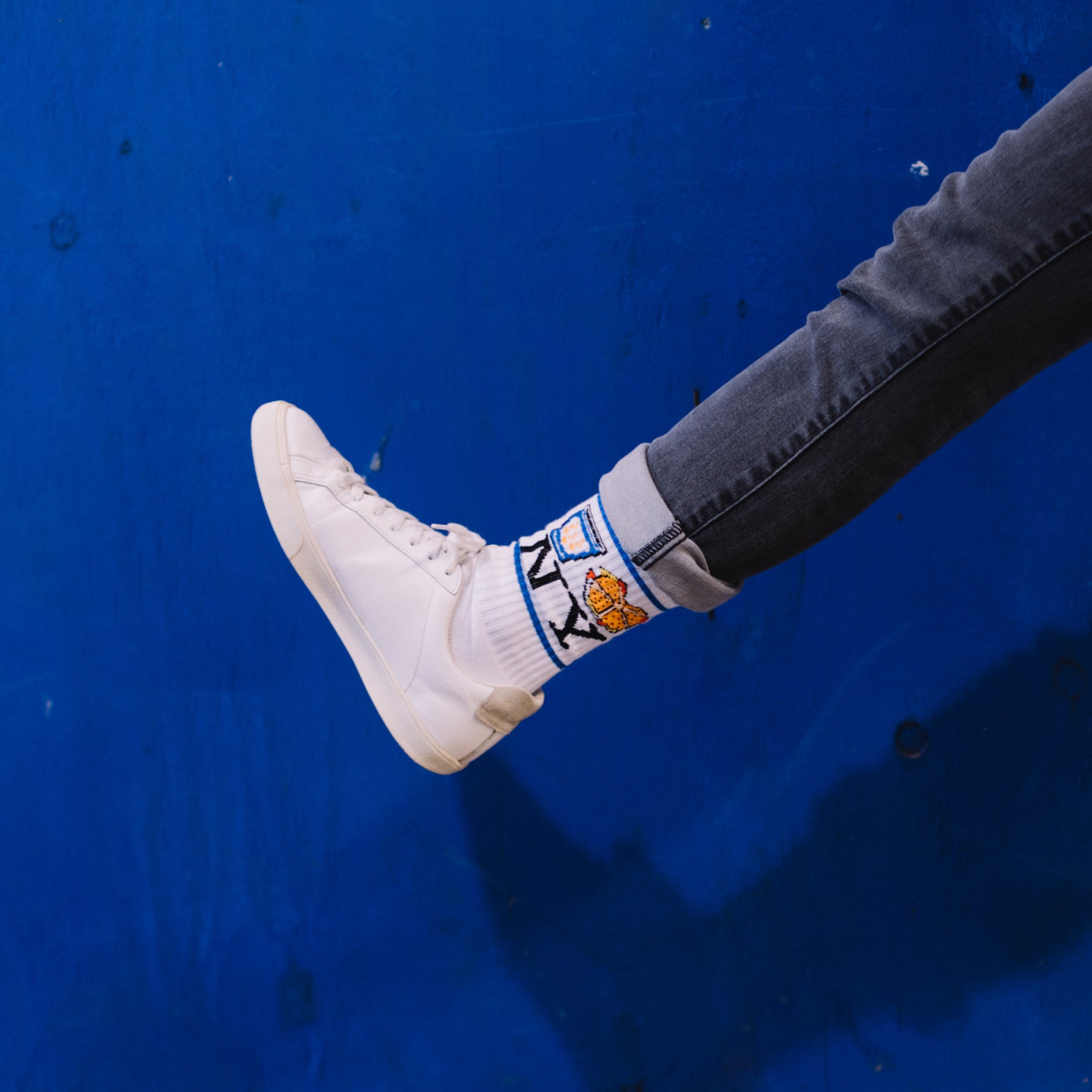 NYC Food Icons Socks - Blue - Image 4