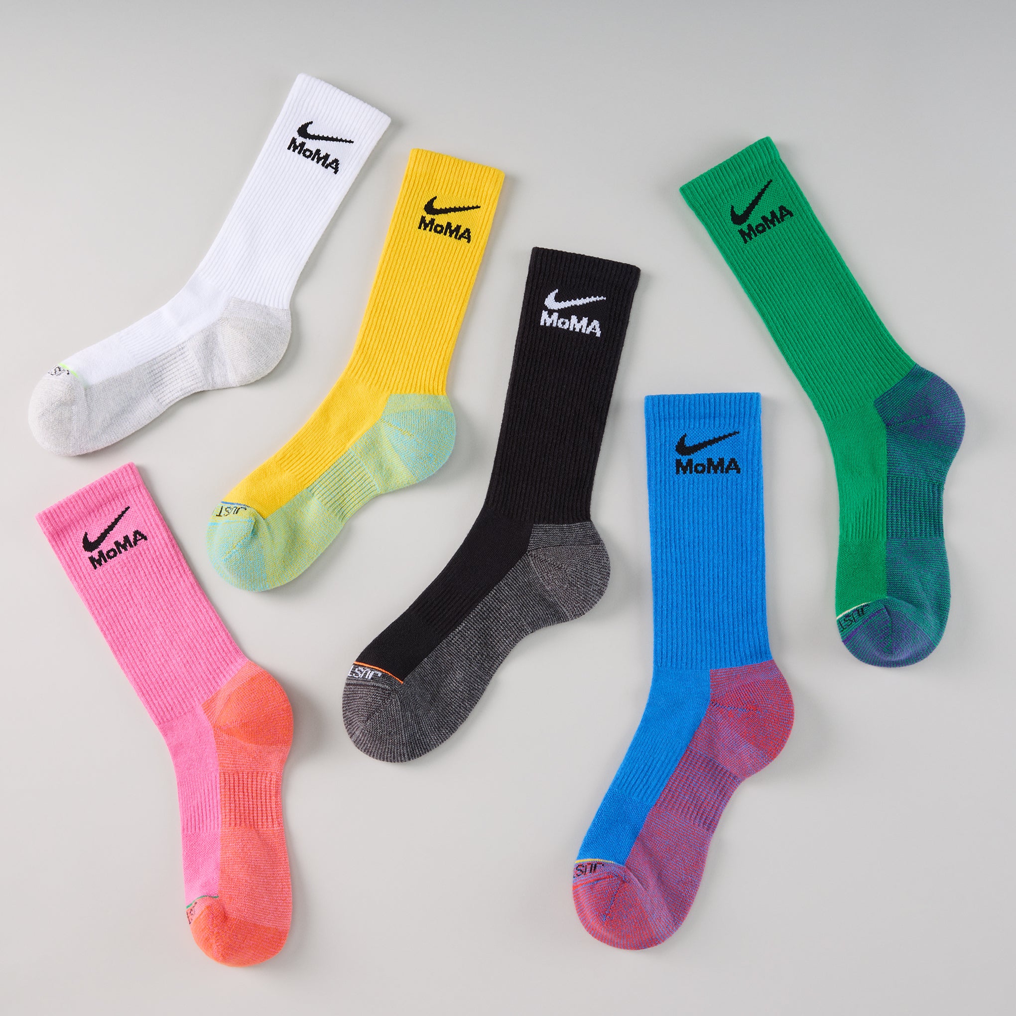 MoMA Nike Everyday Socks - White - Image 5