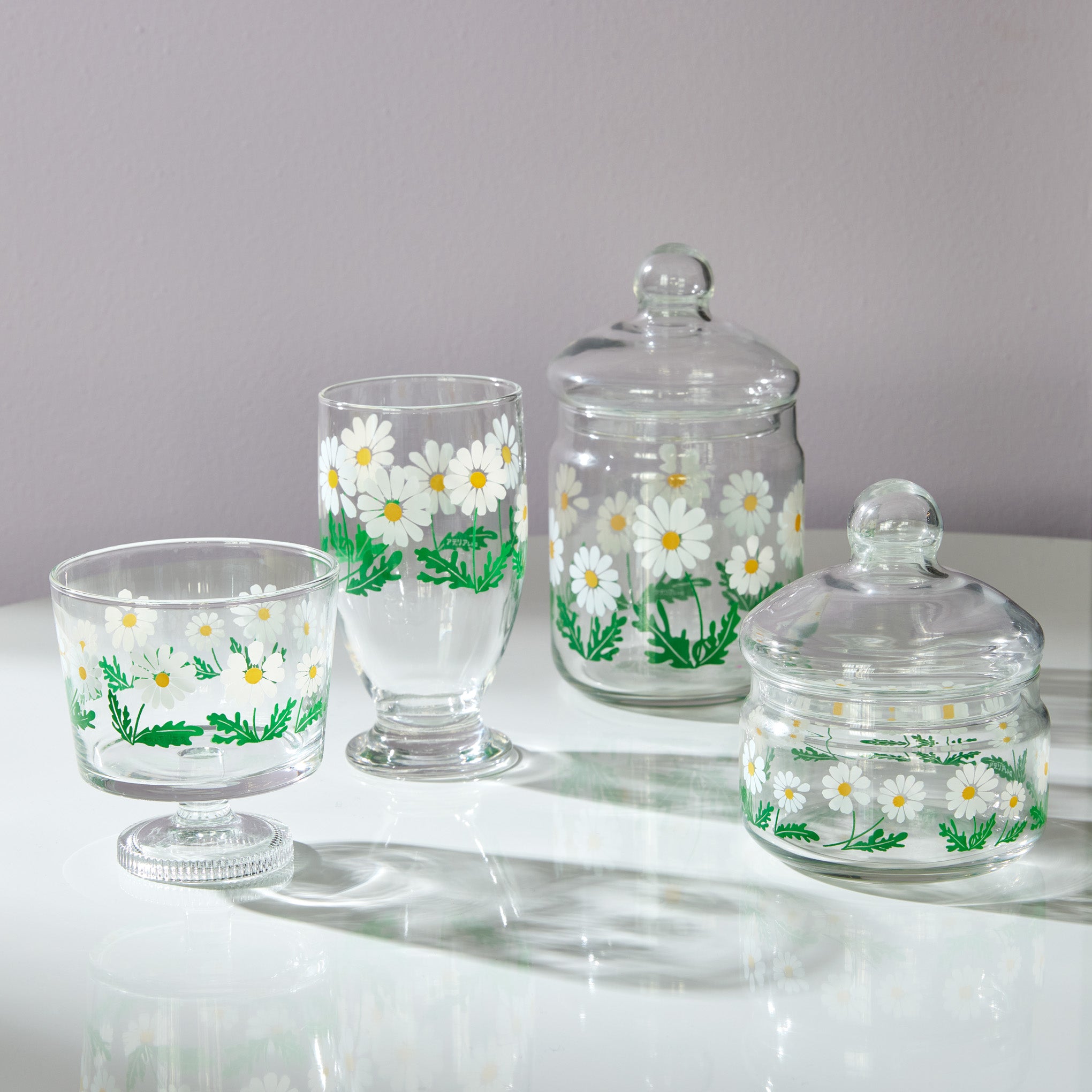Retro Glass Jar with Lid - Growing Daisies - Image 5