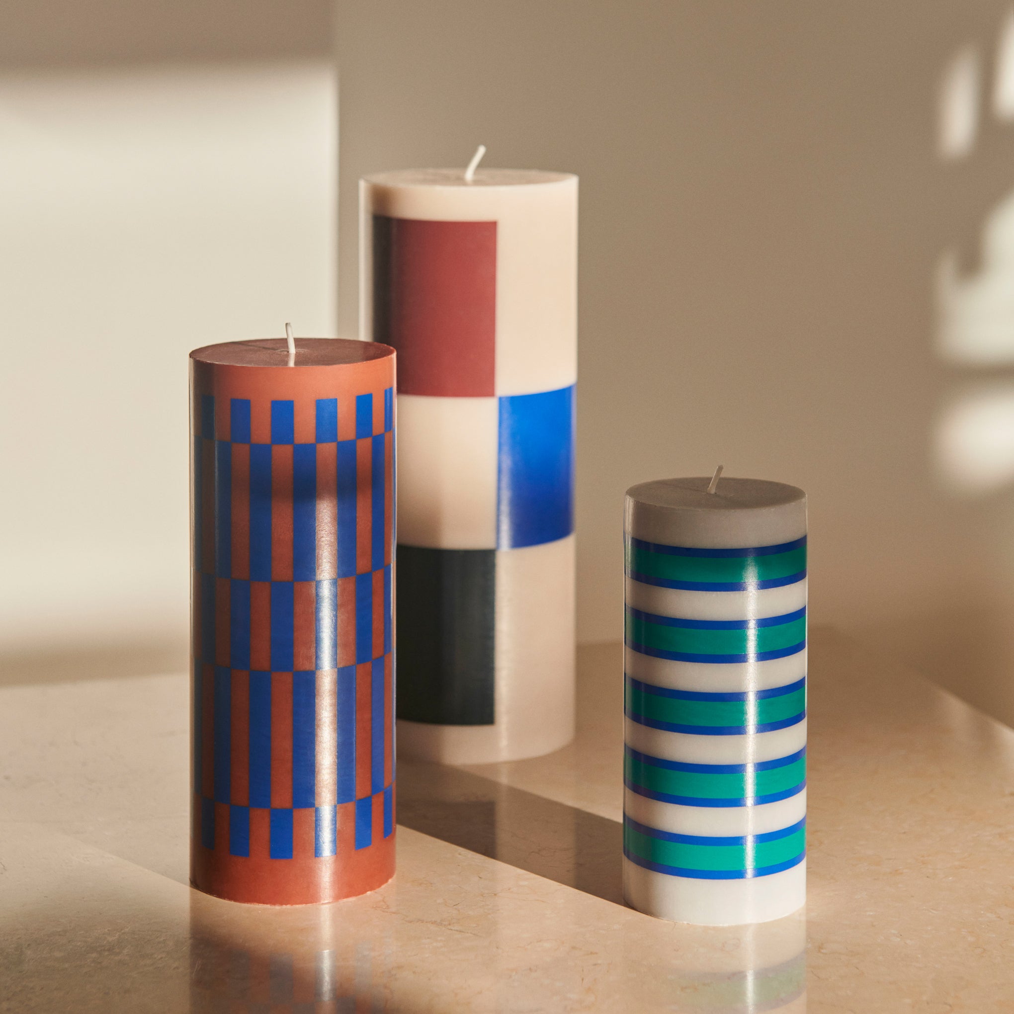 HAY Pattern Column Candle - Light Gray/ Blue/ Green - Image 2