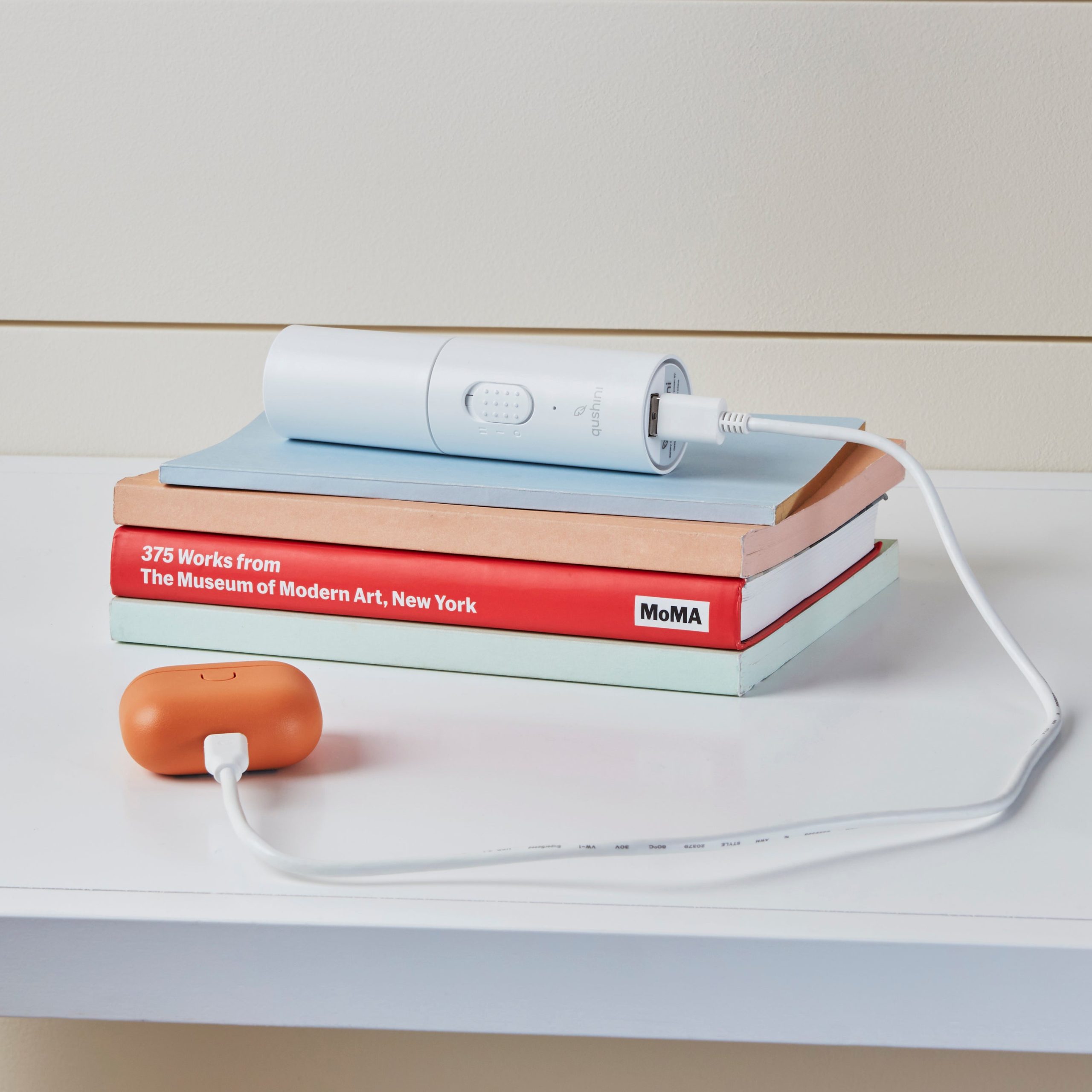 Portable Mini Fan and Powerbank - Image 4