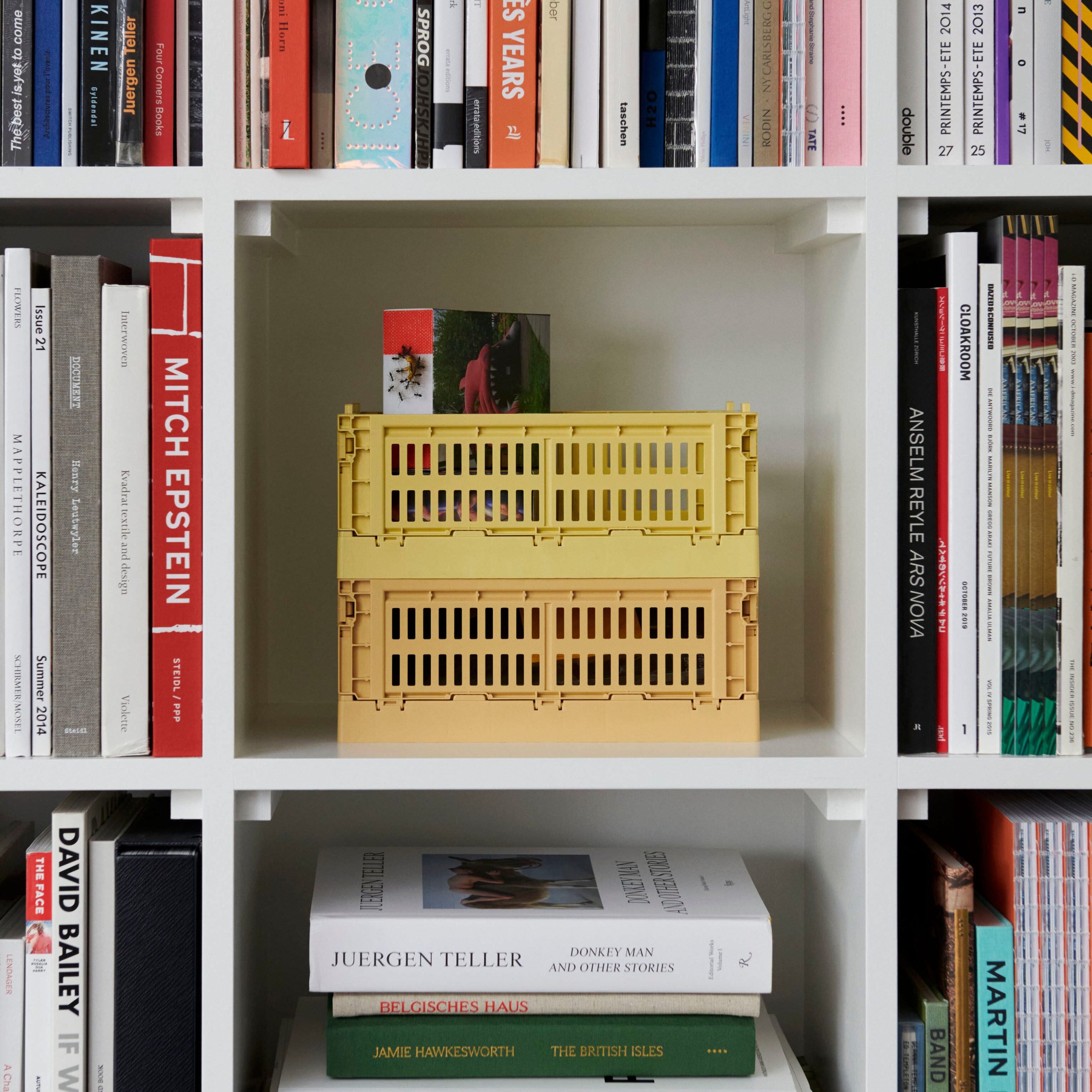 HAY Recycled Plastic Collapsible Color Crate - Off White - Image 15