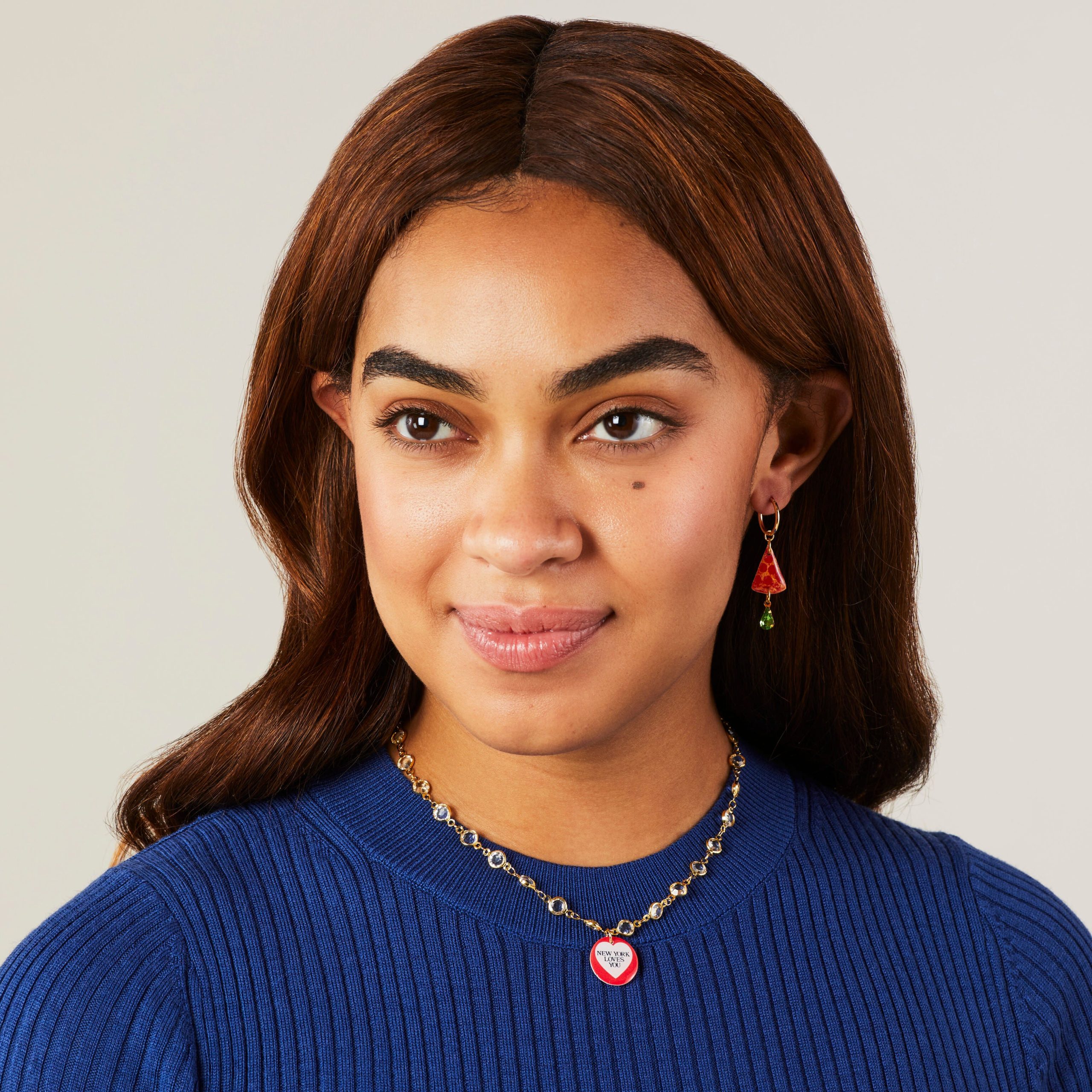 Haricot Vert Crystal Chain NYC Pendant Necklace - Image 5