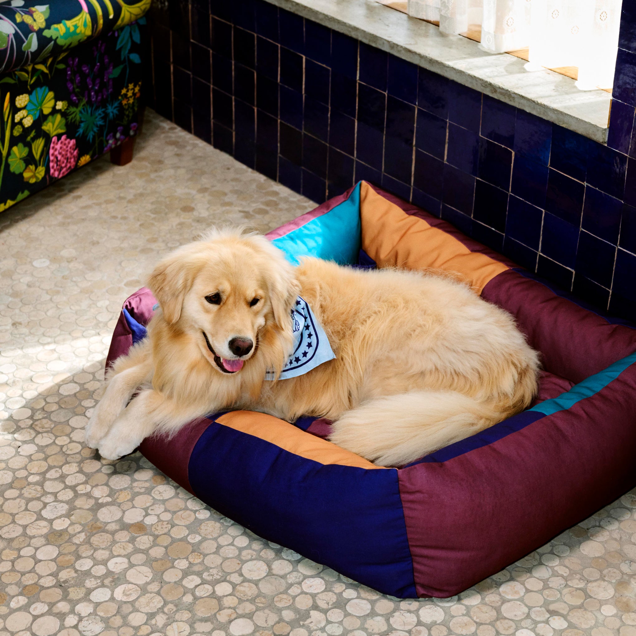 HAY Dog Bed in Recycled Polyester - Burgundy/ Green - Image 3