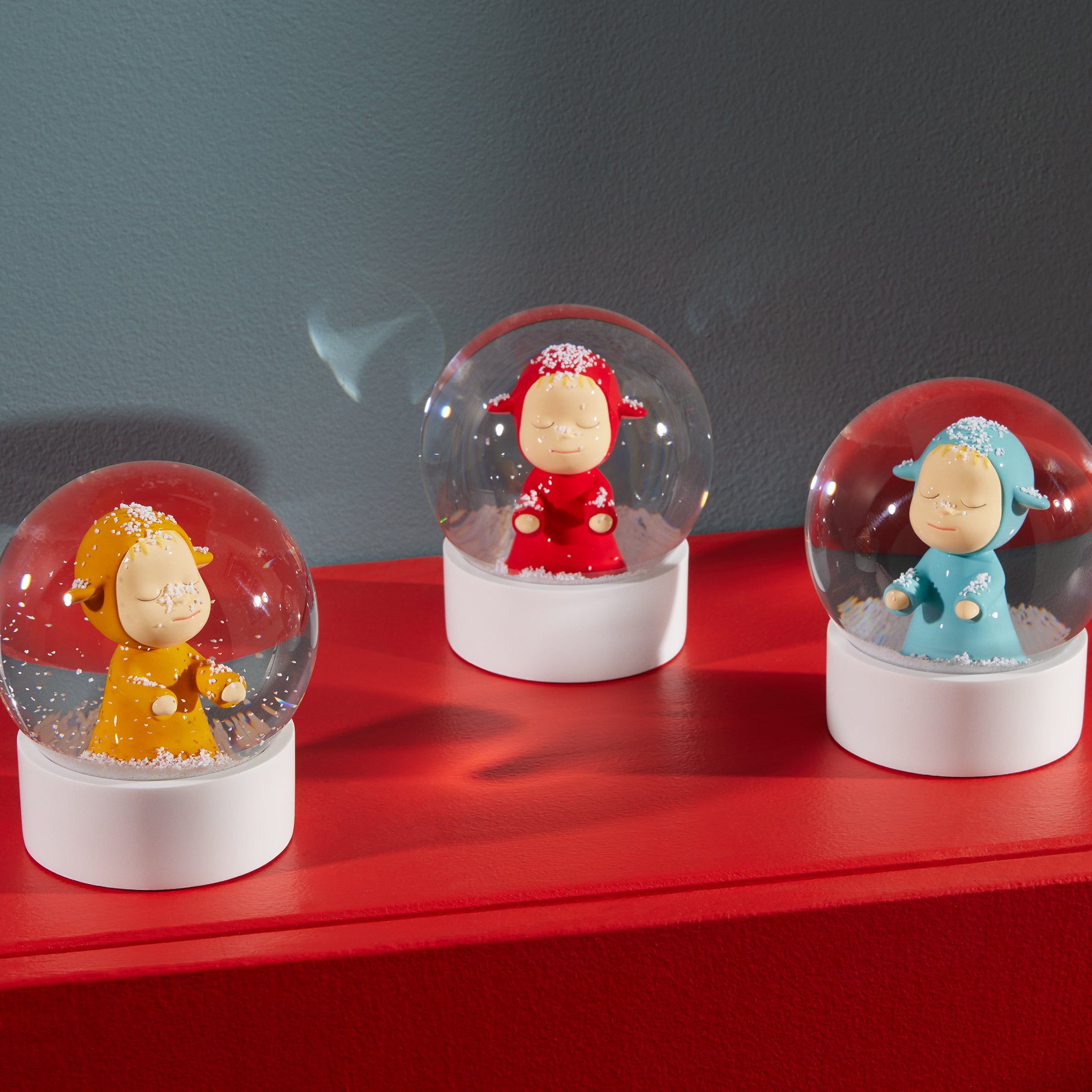 Yoshitomo Nara Little Wanderer Snow Globe - Blue - Image 7