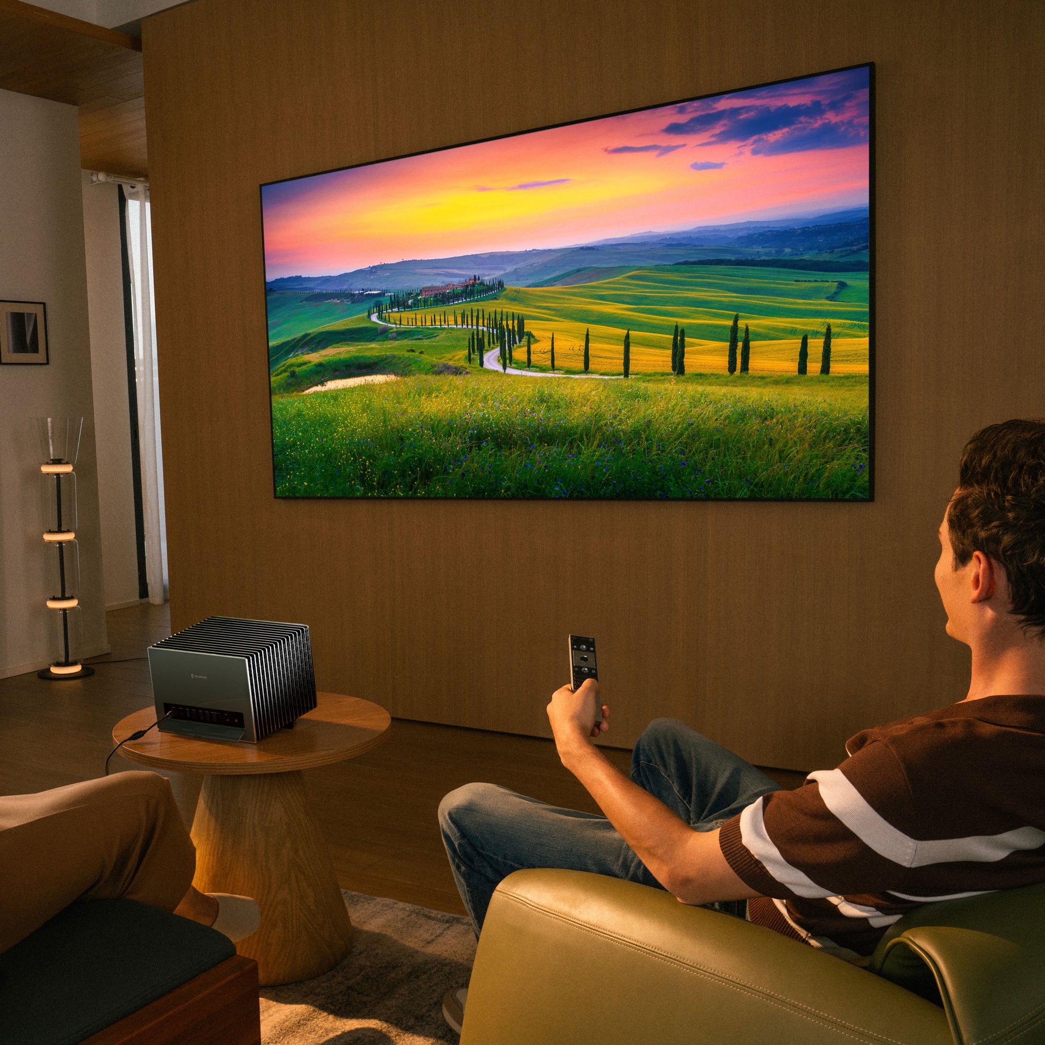 VisionMaster Pro2 RGB 4K Triple Laser Projector - Image 2