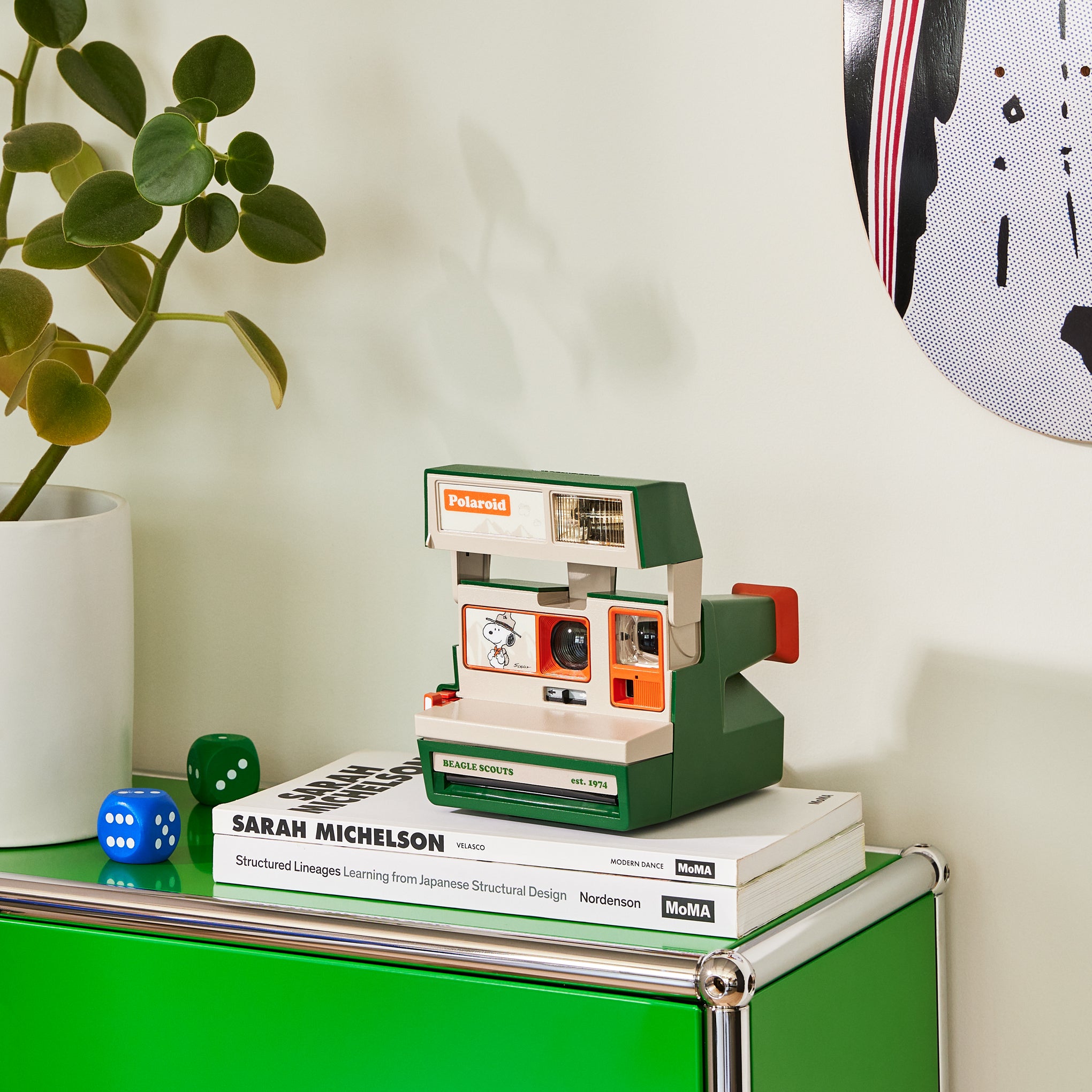 Snoopy's Beagle Scouts Polaroid 600 Instant Film Camera - Image 2