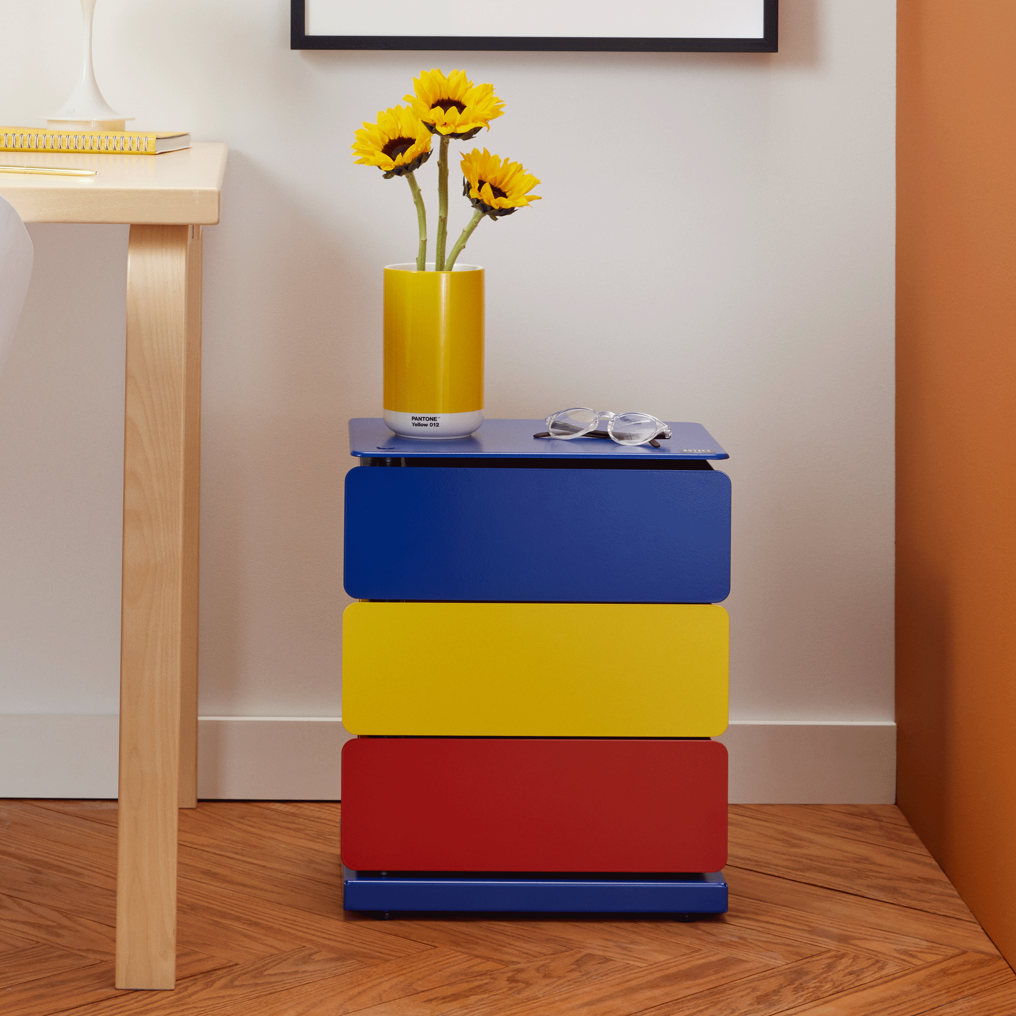 3-Drawer Pivot Cabinet - Image 2