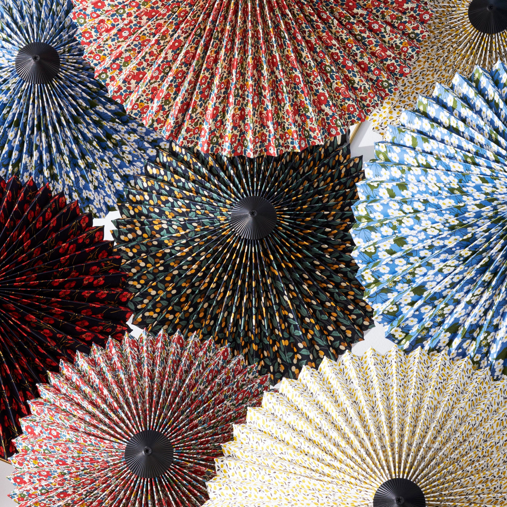 HAY x Liberty Matin Table Lamp - Ed/ Brass - Image 7