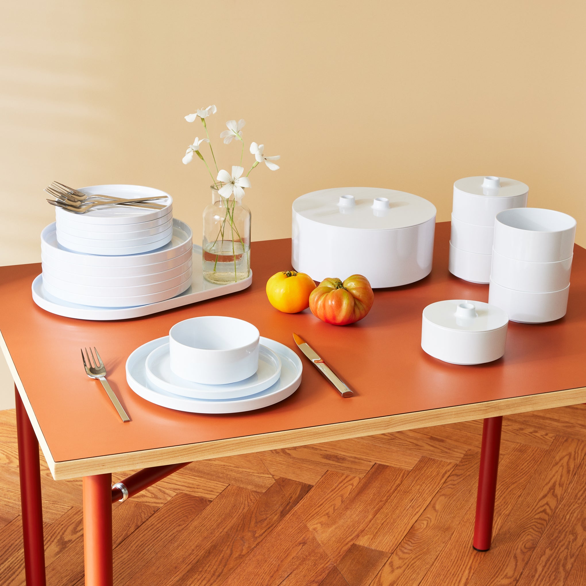 Vignelli Hellerware Max1 Stacking Dinnerware - Set of 25 - Image 2