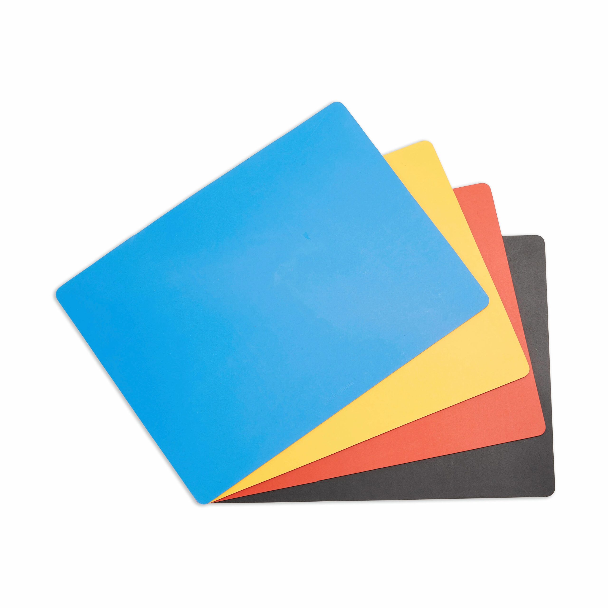 Dual-Sided Recycled Leather Placemat - Green/ Black - Image 7