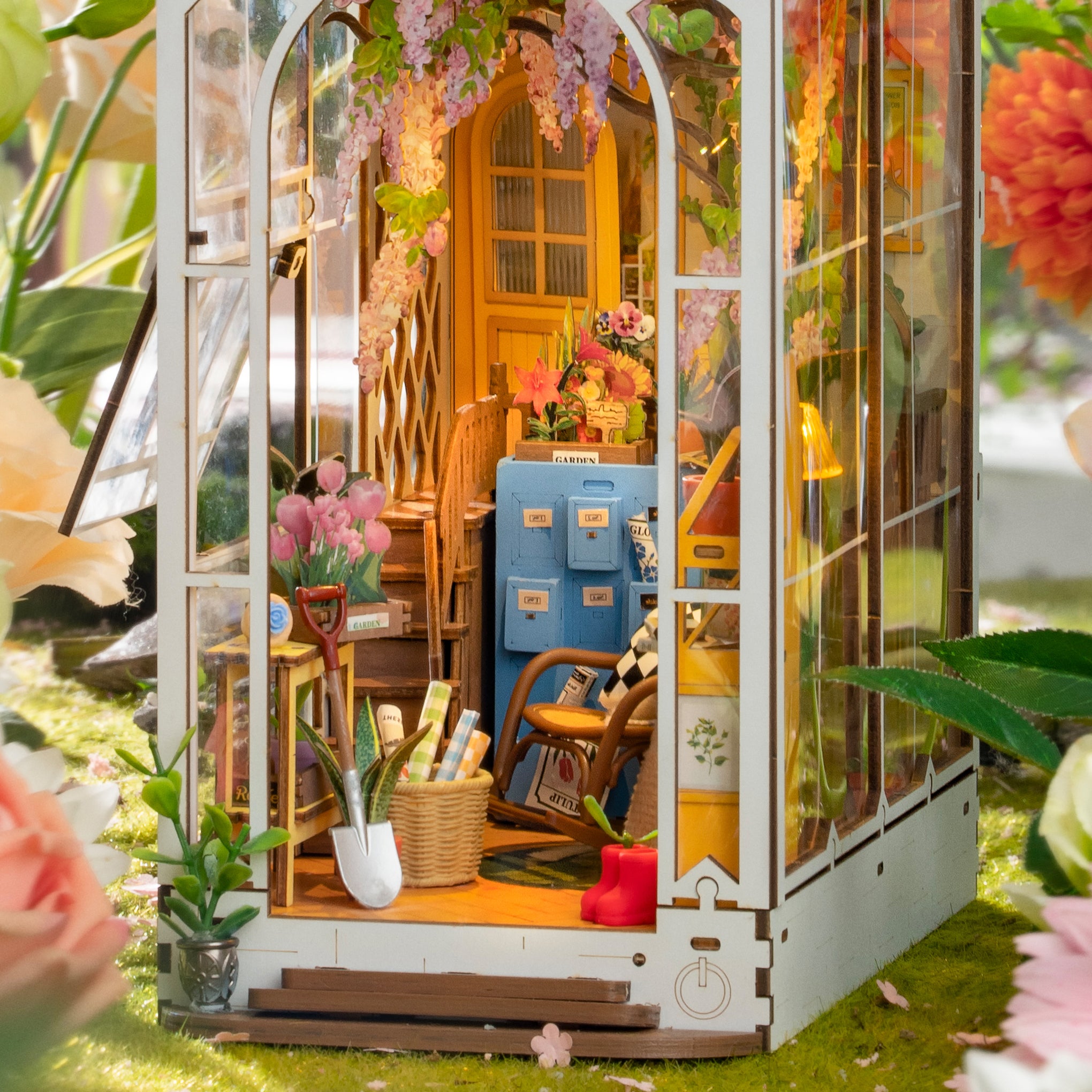 Rolife DIY Miniature House Kit - Garden - Image 5