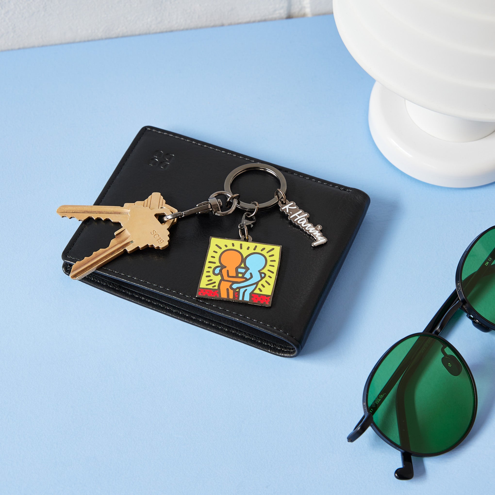 Keith Haring Keyring - Friends - Image 2