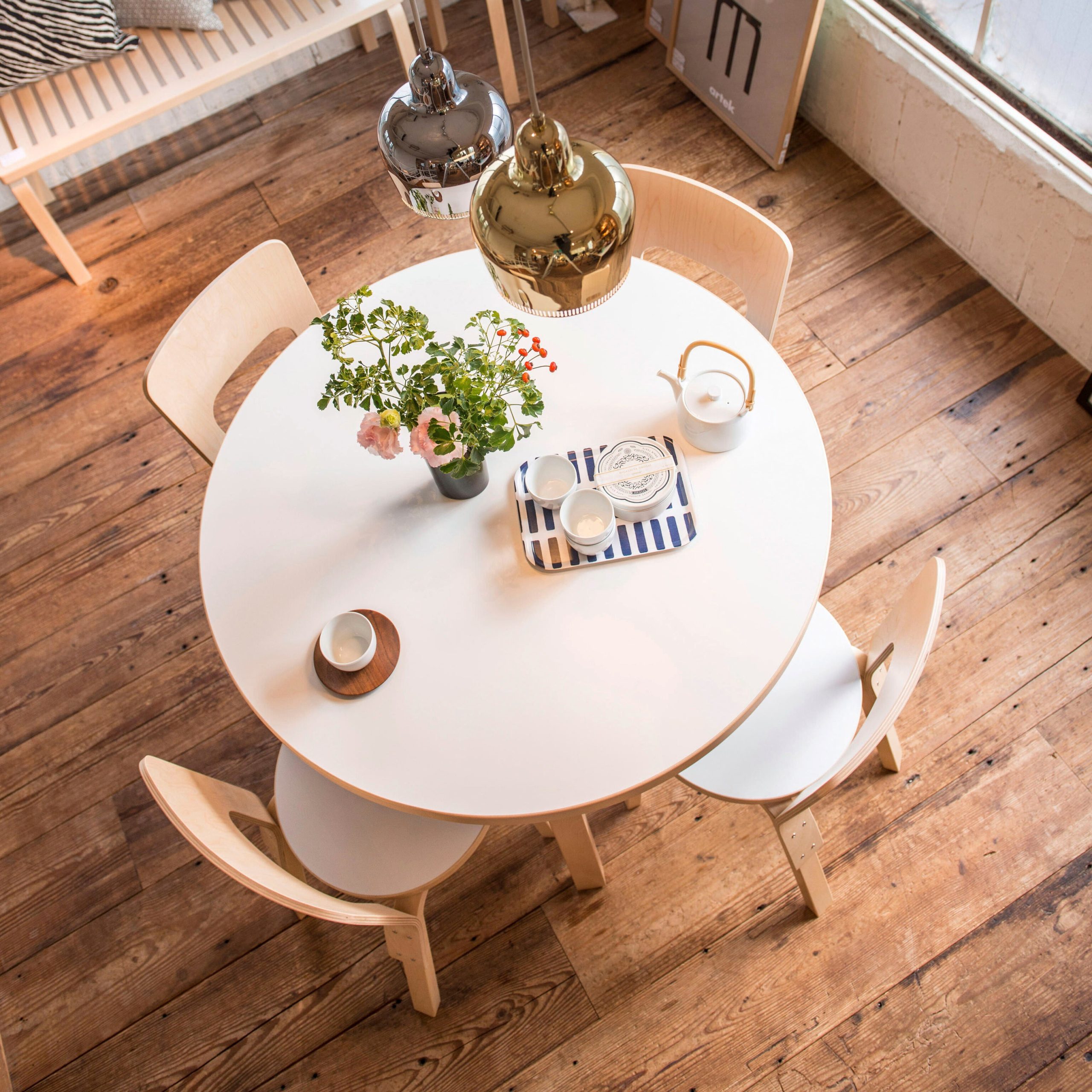 Artek Aalto Round Table 90A - White - Image 2