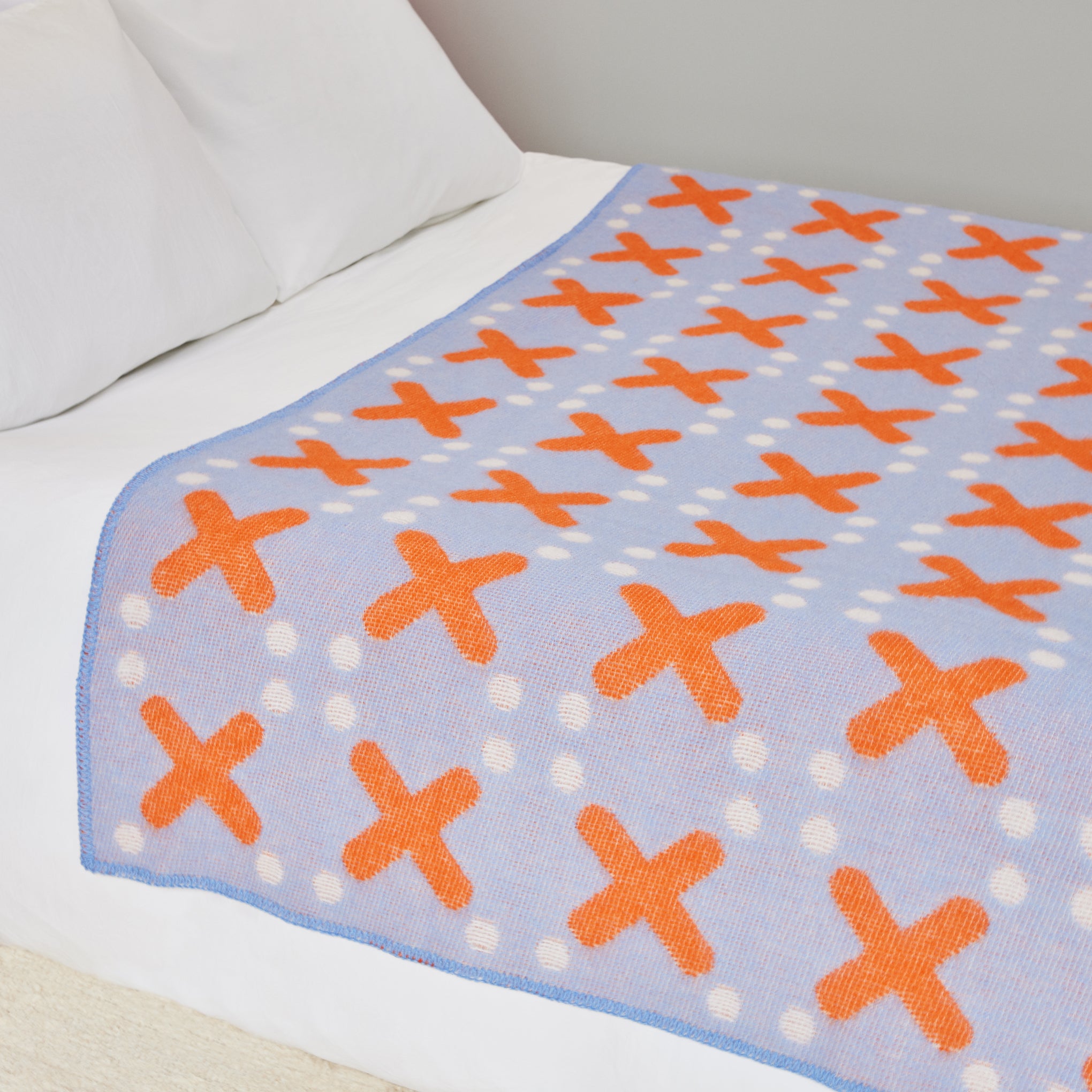 Notte Wool Blanket by George Sowden - Image 2