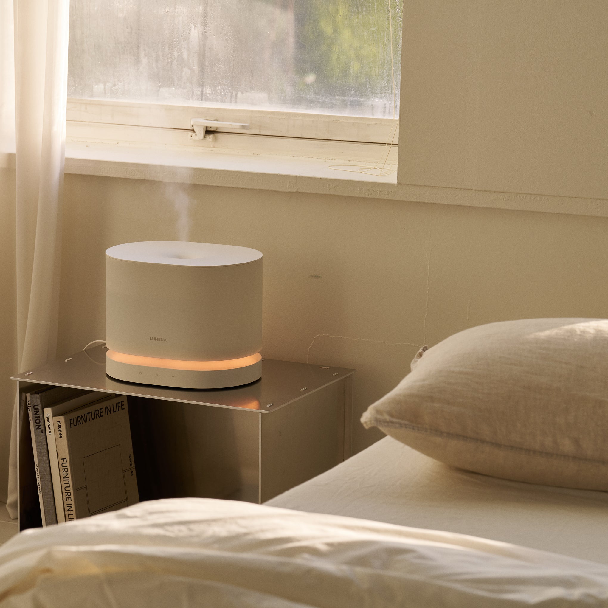 Mist Pot Cool Humidifier and Mood Light - Image 2