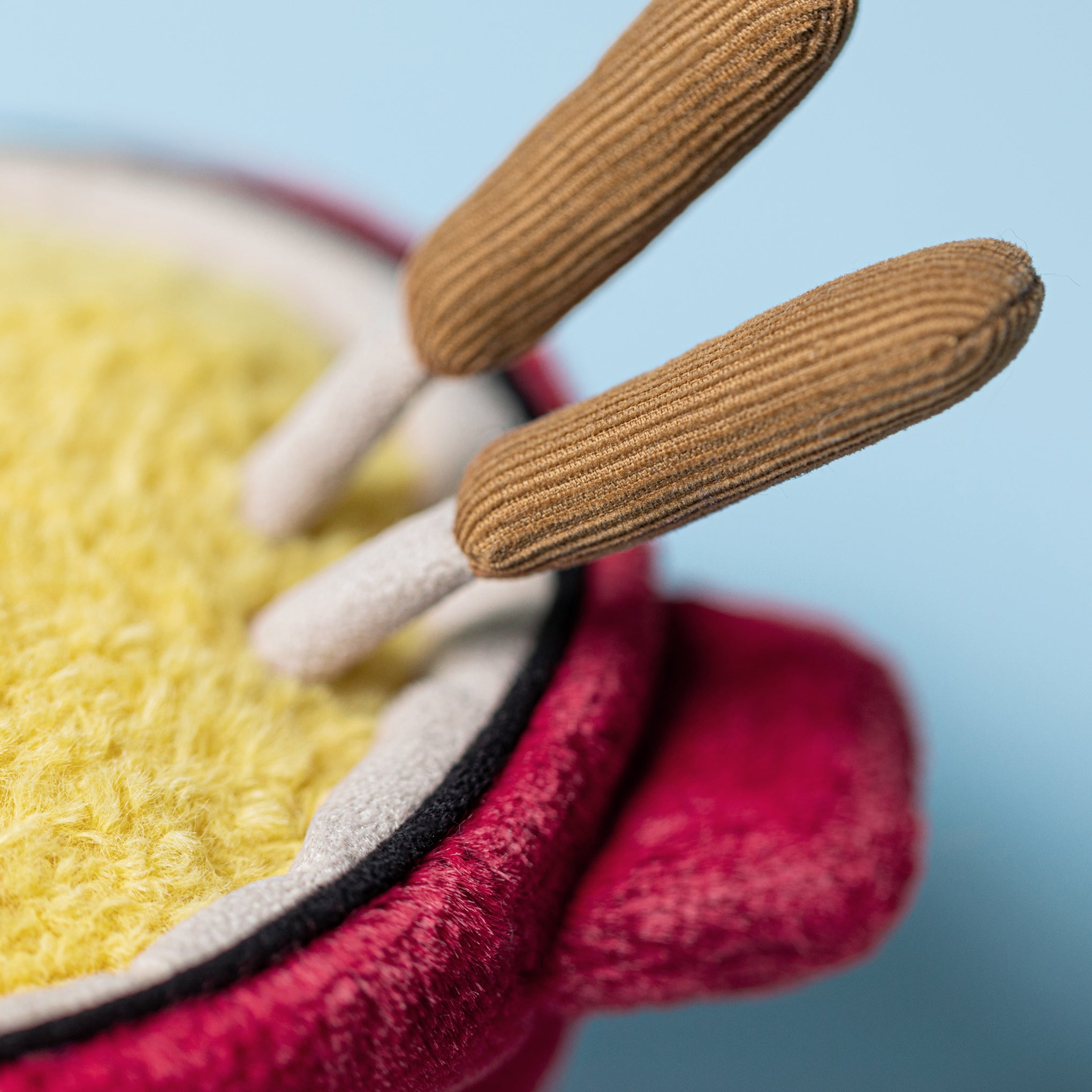 Jellycat Cheese Fondue Pot Plush Toy - Image 4