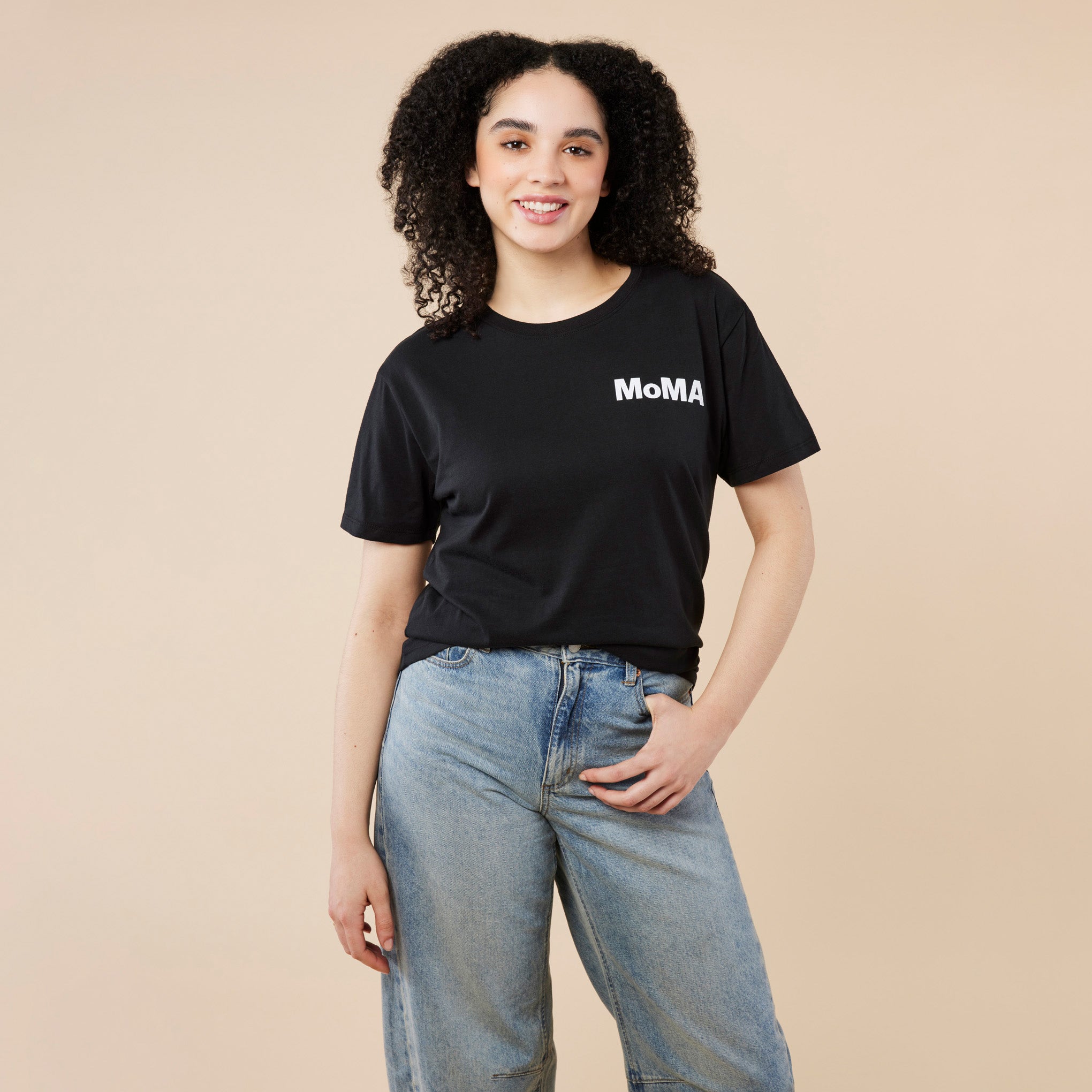 MoMA Logo Eco-Friendly T-Shirt - Image 5