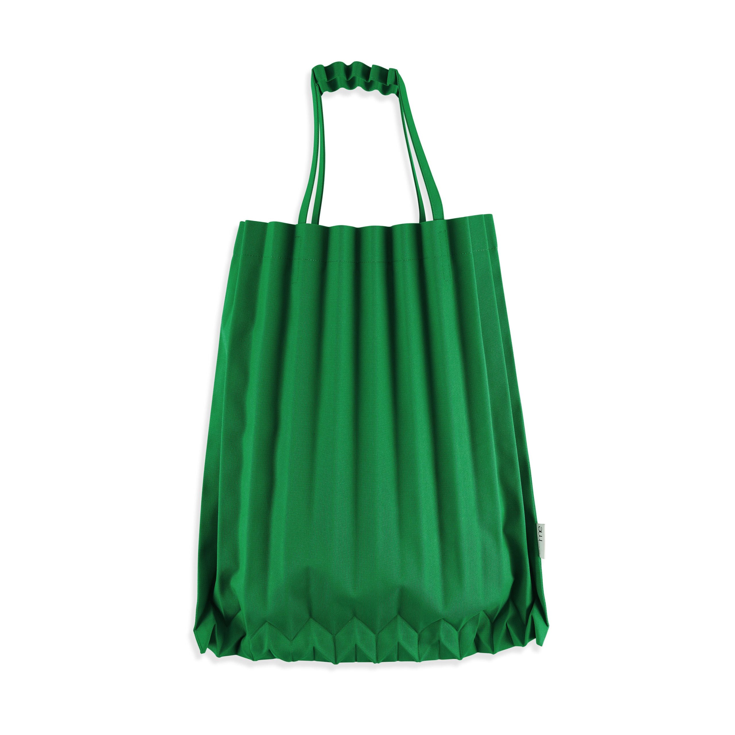 me ISSEY MIYAKE Recycled Polyester Trunk Pleats Bag - Green - Image 2