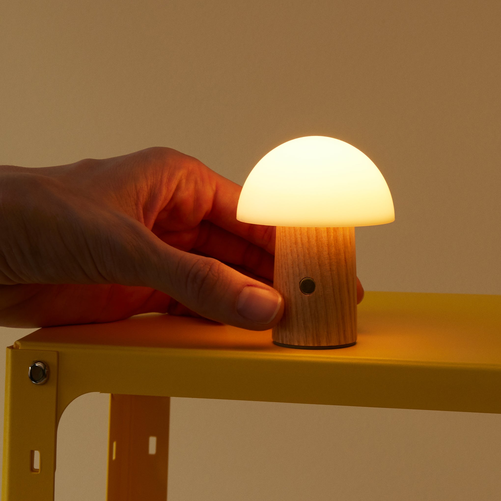 Alice Mushroom Lamp - Super Mini - Image 6